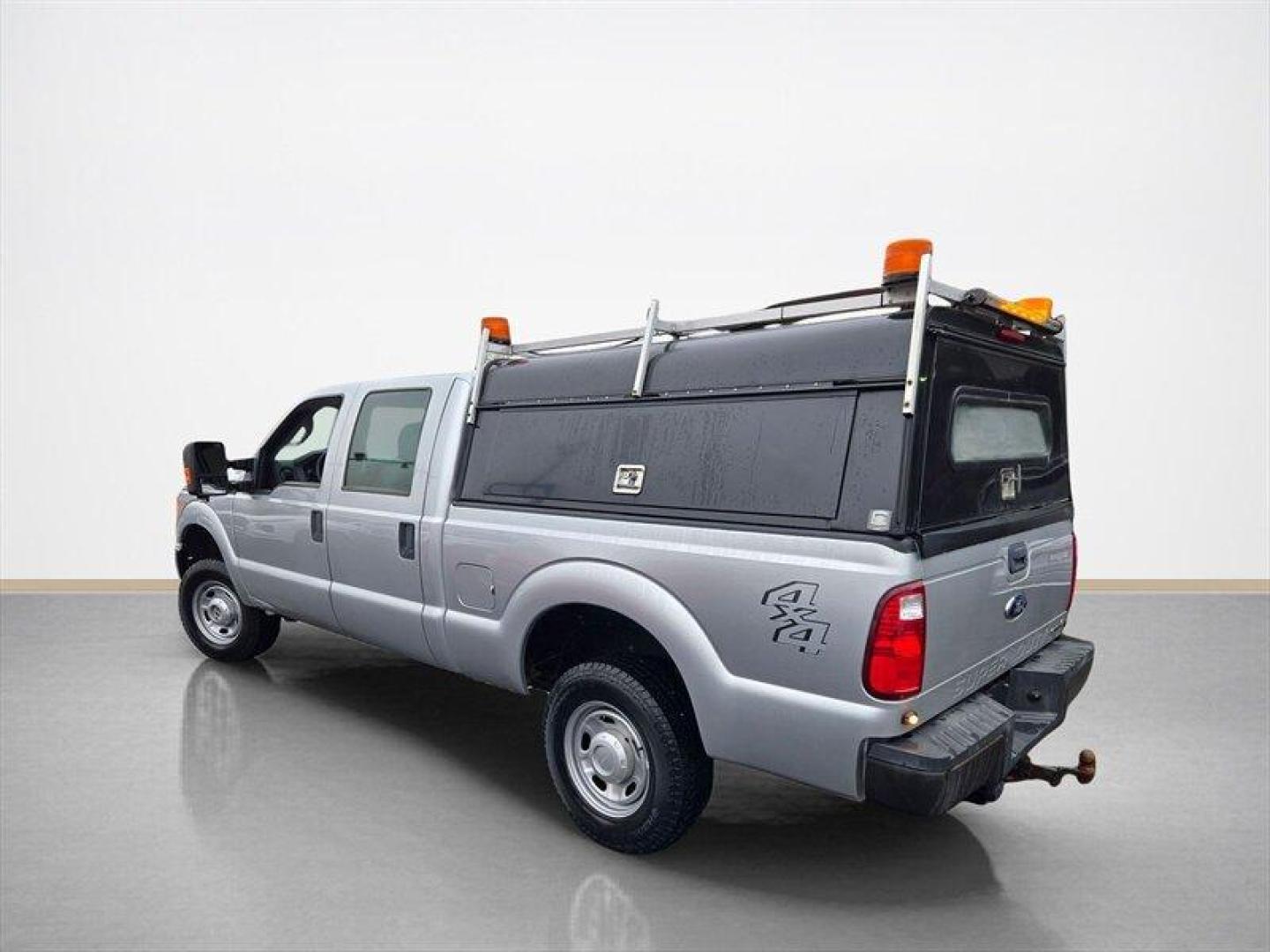 2016 Ingot Silver Ford F-250 XL (1FT7W2B68GE) with an 6.2L Flex Fuel V8 385hp 405ft. lbs. engine, Automatic transmission, located at 25355 Eames Street, Channahon, IL, 60410, (815) 467-1807, 41.429108, -88.228432 - 2016 Ford F-250 Super Duty XL Ingot Silver exterior, Steel Gray interior Overview This 2016 F-250 Super Duty XL is powered by the factory 6.2L Flex-Fuel V8 that produces 385 hp and 405 lb-ft of torque. It has been well maintained, shows under 70,000 miles (averaging less than 7,000 miles per year) - Photo#5