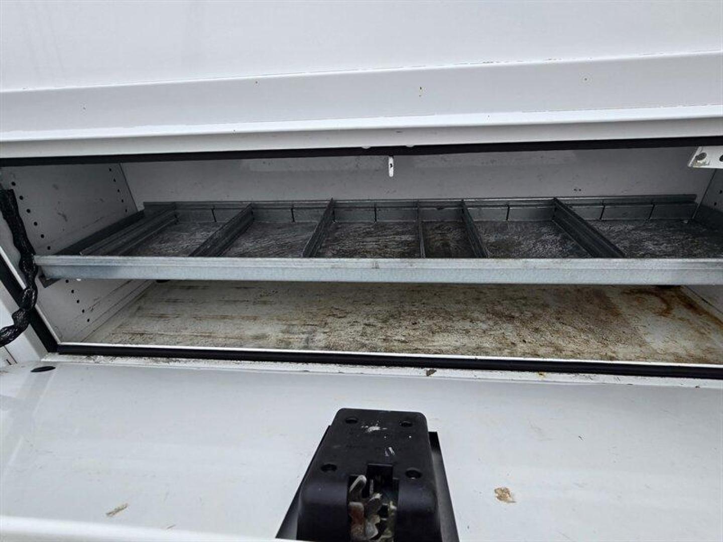 2015 White Chevrolet Express Work Van Cutaway (1GB0G2CG3F1) with an Vortec 6.0L Flex Fuel V8 342hp 373ft. lbs. engine, Automatic transmission, located at 25355 Eames Street, Channahon, IL, 60410, (815) 467-1807, 41.429108, -88.228432 - *12 FOOT KNAPHEIDE KUV PLUMBERS VAN* CLEAN LOCAL TRADE. JUST SERVICED! - Photo#24