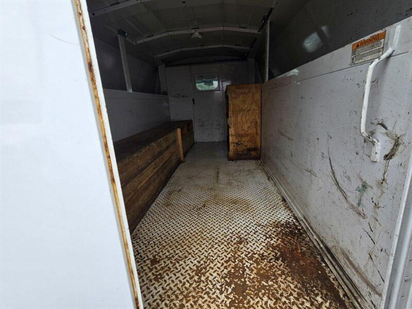 2015 White Chevrolet Express Work Van Cutaway (1GB0G2CG3F1) with an Vortec 6.0L Flex Fuel V8 342hp 373ft. lbs. engine, Automatic transmission, located at 25355 Eames Street, Channahon, IL, 60410, (815) 467-1807, 41.429108, -88.228432 - *12 FOOT KNAPHEIDE KUV PLUMBERS VAN* CLEAN LOCAL TRADE. JUST SERVICED! - Photo#22