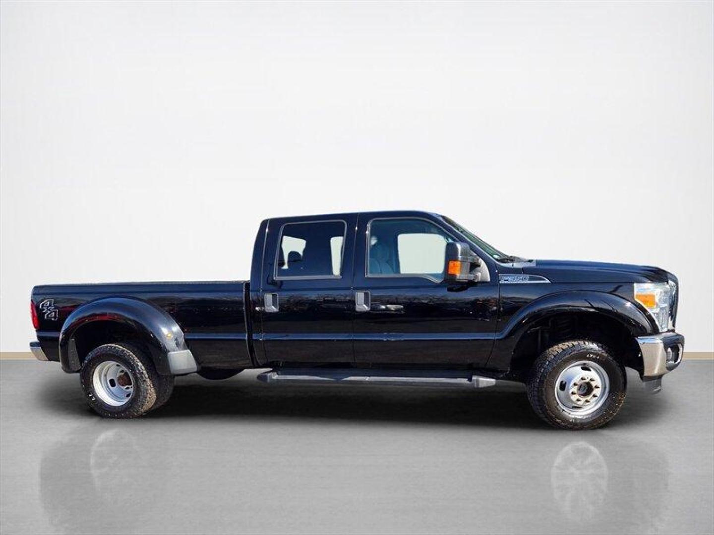 2016 Shadow Black Ford F-350 XLT DRW (1FT8W3D65GE) with an 6.2L Flex Fuel V8 316hp 397ft. lbs. engine, Automatic transmission, located at 25355 Eames Street, Channahon, IL, 60410, (815) 467-1807, 41.429108, -88.228432 - ** 8 FOOT LONG BED, ONLY 46,000 MILES **2016 Ford F-350 Super Duty XLT Shadow Black exterior, Steel Gray interior. Powered by the factory 6.2L Flex-Fuel V8 (316 hp / 397 lb-ft) paired with Fords TorqShift six-speed automatic transmission. This one-owner truck has below 47,000 miles (averaging under - Photo#1