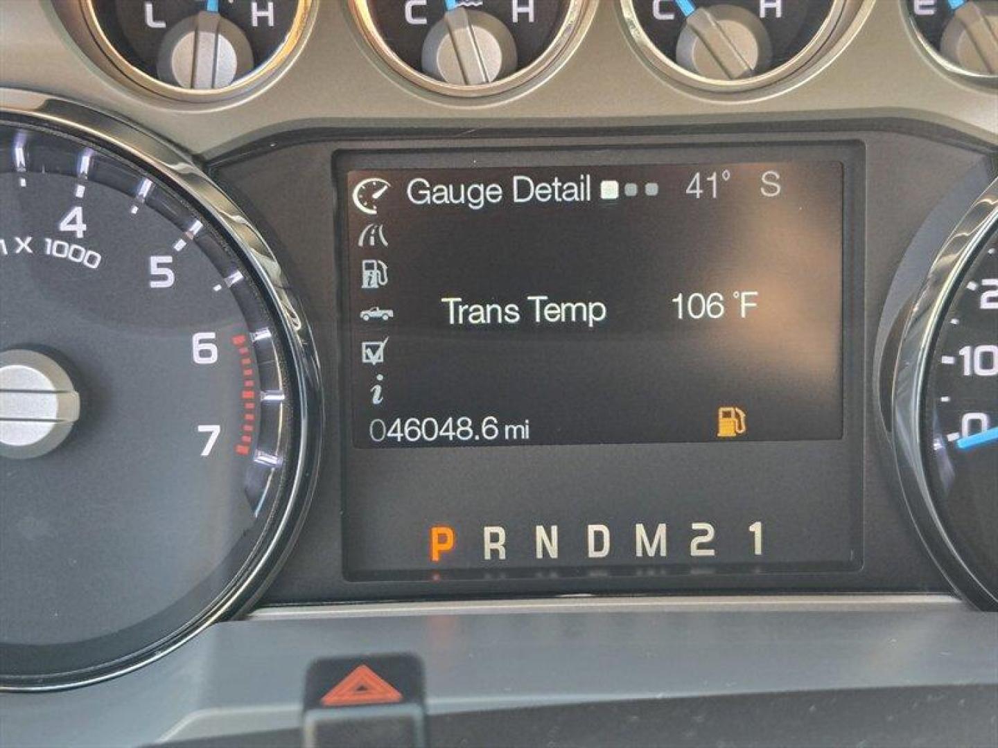 2016 Shadow Black Ford F-350 XLT DRW (1FT8W3D65GE) with an 6.2L Flex Fuel V8 316hp 397ft. lbs. engine, Automatic transmission, located at 25355 Eames Street, Channahon, IL, 60410, (815) 467-1807, 41.429108, -88.228432 - ** 8 FOOT LONG BED, ONLY 46,000 MILES **2016 Ford F-350 Super Duty XLT Shadow Black exterior, Steel Gray interior. Powered by the factory 6.2L Flex-Fuel V8 (316 hp / 397 lb-ft) paired with Fords TorqShift six-speed automatic transmission. This one-owner truck has below 47,000 miles (averaging under - Photo#17