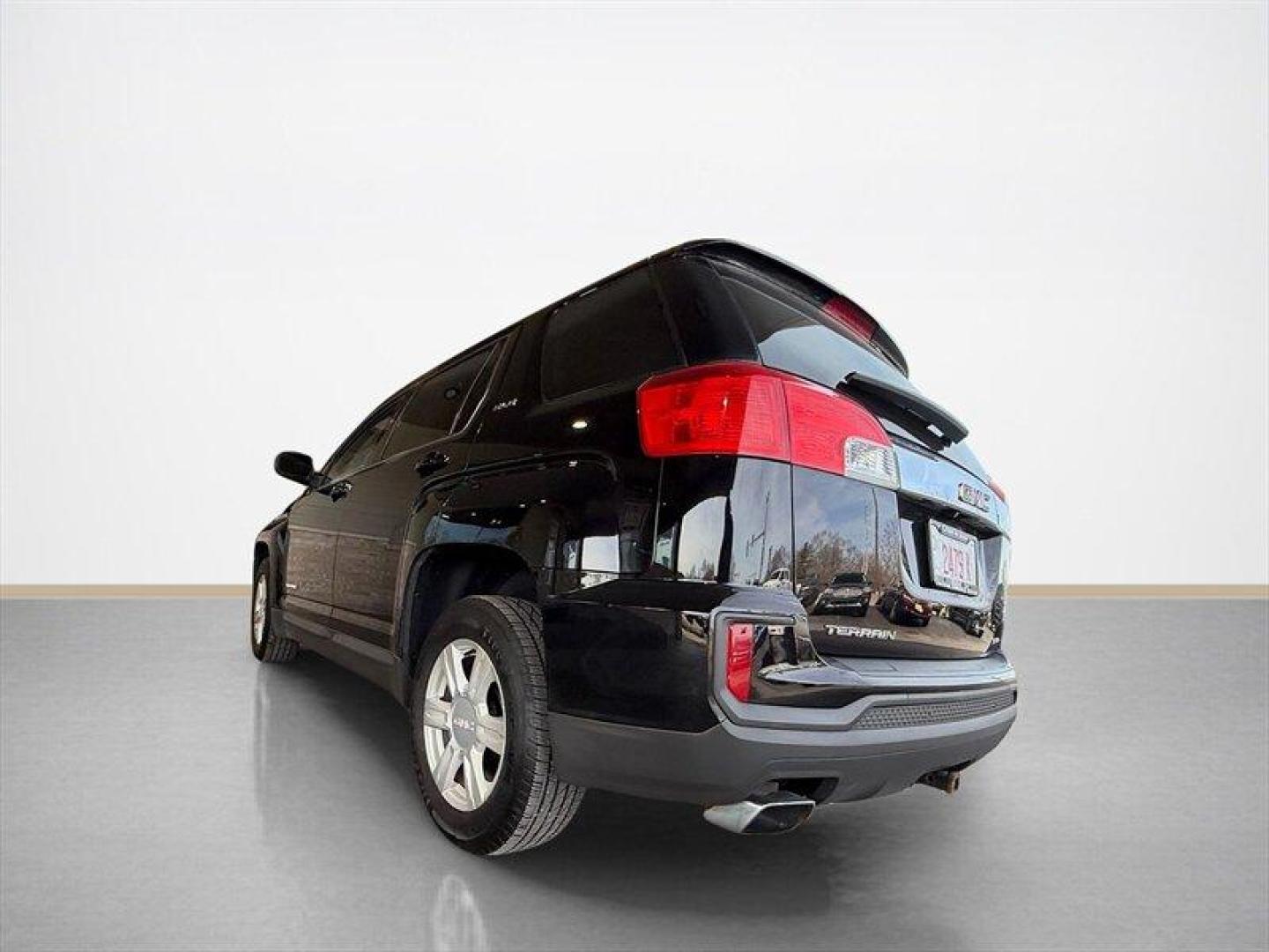 2016 Onyx Black GMC Terrain SLE-1 (2GKFLSEK6G6) with an Ecotec 2.4L I4 182hp 172ft. lbs. engine, Automatic transmission, located at 25355 Eames Street, Channahon, IL, 60410, (815) 467-1807, 41.429108, -88.228432 - Photo#5