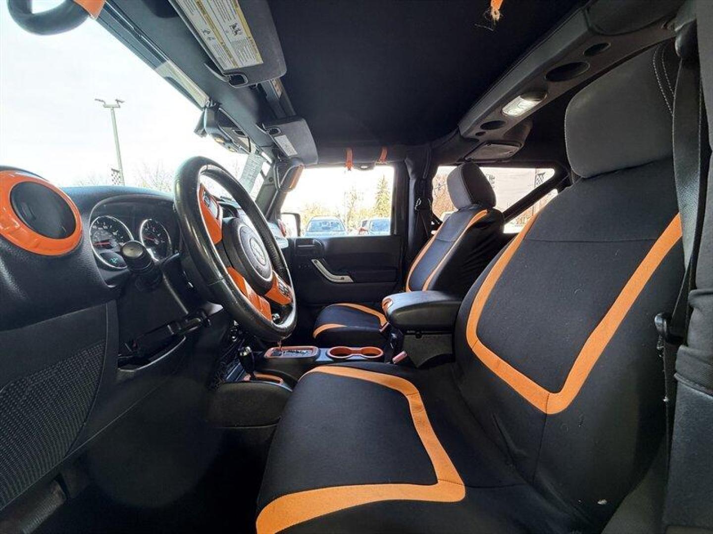 2015 Tank Clear Coat Jeep Wrangler Sahara (1C4AJWBG3FL) with an 3.6L V6 285hp 260ft. lbs. engine, Automatic transmission, located at 25355 Eames Street, Channahon, IL, 60410, (815) 467-1807, 41.429108, -88.228432 - Photo#10