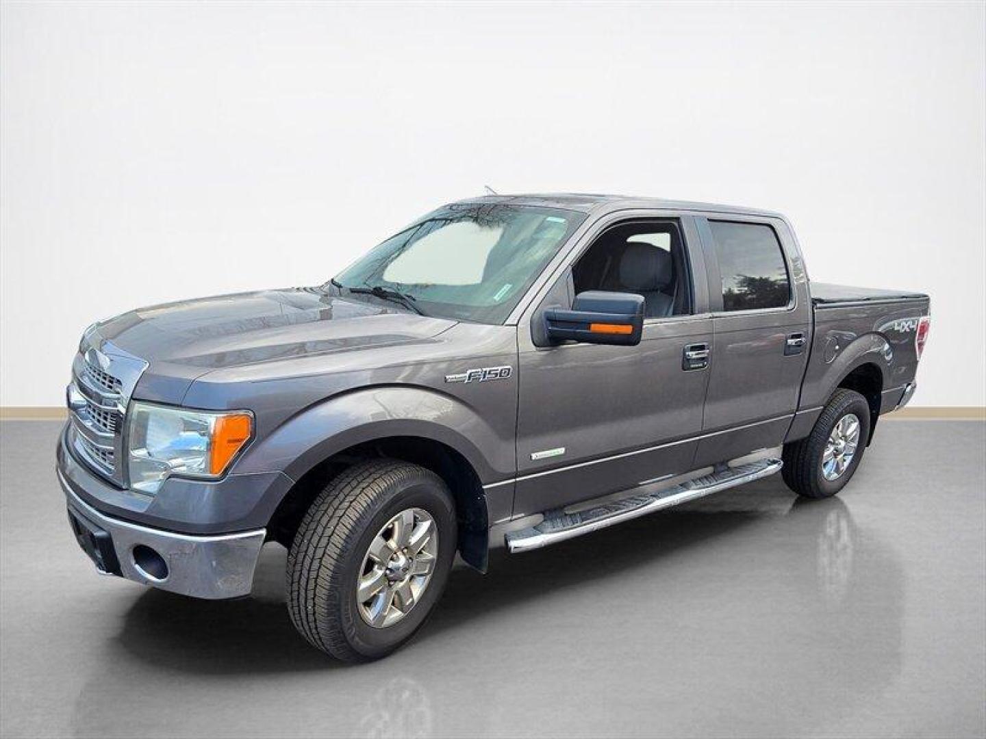 2014 Sterling Gray Metallic Ford F-150 XLT (1FTFW1ET9EF) with an EcoBoost 3.5L Twin Turbo V6 365hp 420ft. lbs. engine, Automatic transmission, located at 25355 Eames Street, Channahon, IL, 60410, (815) 467-1807, 41.429108, -88.228432 - ** LOCAL TRADE IN, WHOLESALE AS-IS, HAS RUST ON CAB CORNERS, AND HAS SOME LEAKS. ** 2014 Ford F-150 XLT Sterling Gray Metallic exterior with Steel Gray interior. Powered by the proven EcoBoost 3.5L Twin-Turbo V6 producing 365 hp and 420 lb-ft of torque, paired with a six-speed automatic transmissio - Photo#7