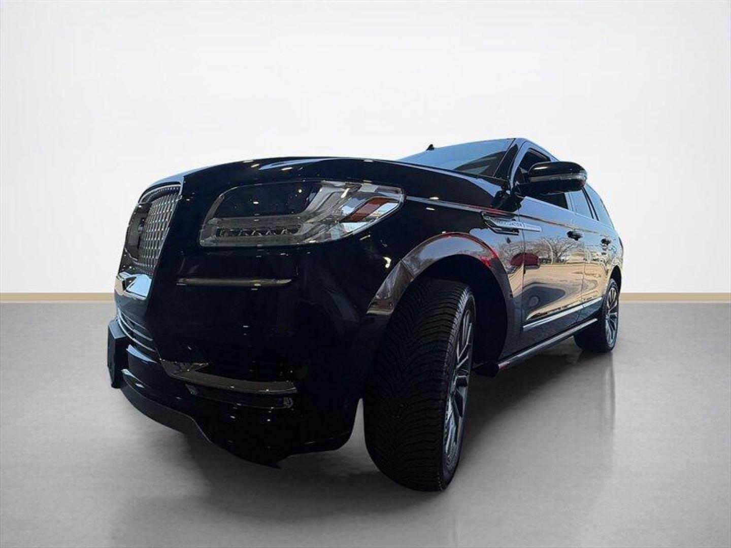 2021 Infinite Black Lincoln Navigator Reserve (5LMJJ2KT4ME) with an 3.5L Twin Turbo V6 450hp 510ft. lbs. engine, Automatic transmission, located at 25355 Eames Street, Channahon, IL, 60410, (815) 467-1807, 41.429108, -88.228432 - ** UNIT WAS A CUSTOMER BUYBACK BUT HAS BEEN REPAIRED BY LINCOLN** 2021 Lincoln Navigator Reserve Infinite Black exterior, Ebony leather interior. Powered by the factory 3.5L Twin-Turbo V6 producing 450 hp and 510 lb-ft of torque, paired with a 10-speed automatic transmission. This Navigator has und - Photo#7
