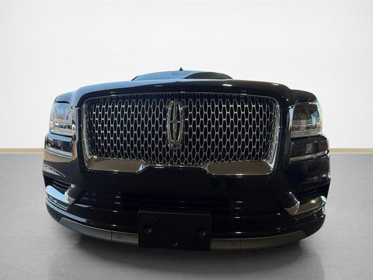 2021 Infinite Black Lincoln Navigator Reserve (5LMJJ2KT4ME) with an 3.5L Twin Turbo V6 450hp 510ft. lbs. engine, Automatic transmission, located at 25355 Eames Street, Channahon, IL, 60410, (815) 467-1807, 41.429108, -88.228432 - ** UNIT WAS A CUSTOMER BUYBACK BUT HAS BEEN REPAIRED BY LINCOLN** 2021 Lincoln Navigator Reserve Infinite Black exterior, Ebony leather interior. Powered by the factory 3.5L Twin-Turbo V6 producing 450 hp and 510 lb-ft of torque, paired with a 10-speed automatic transmission. This Navigator has und - Photo#8