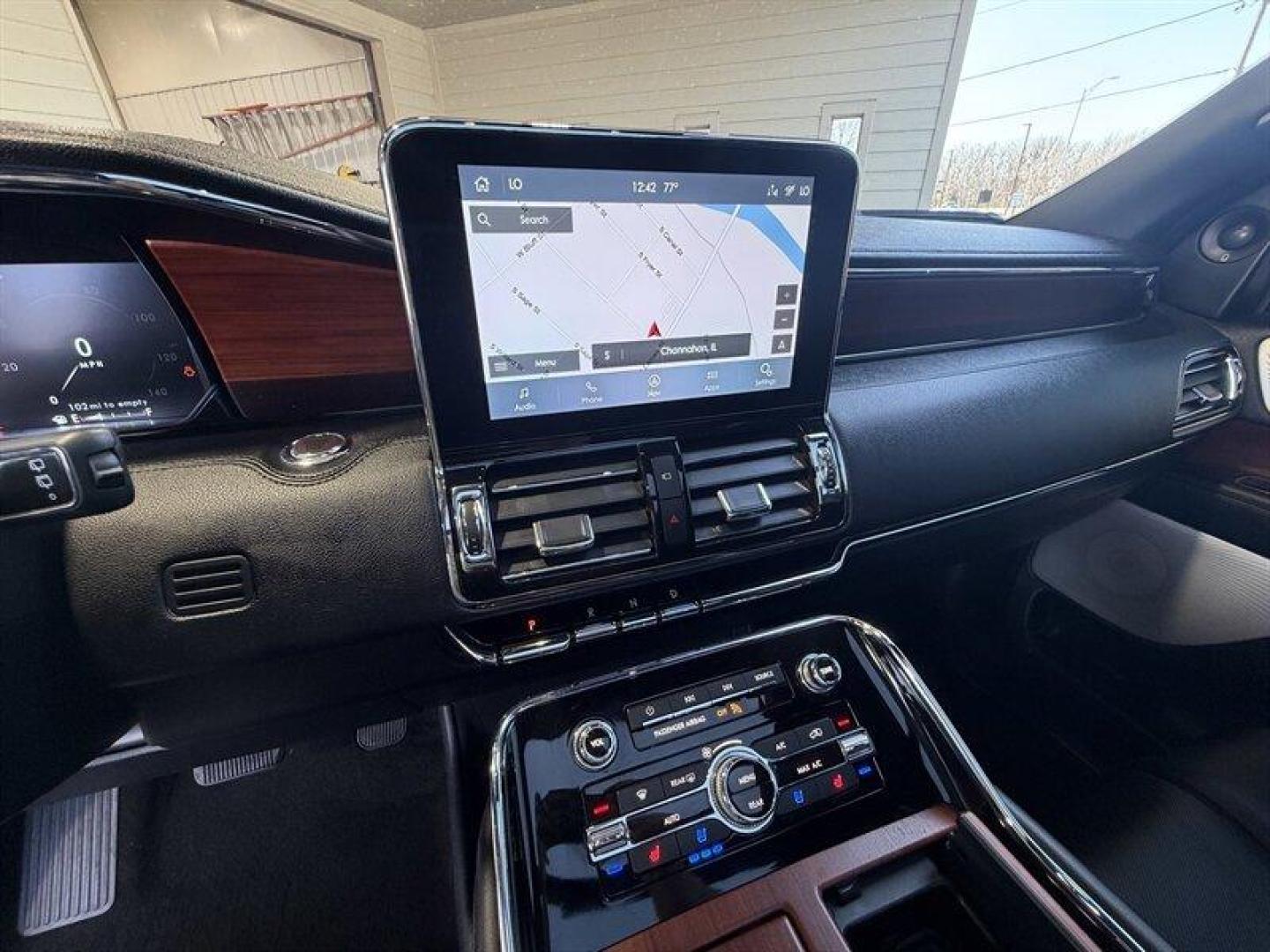 2021 Infinite Black Lincoln Navigator Reserve (5LMJJ2KT4ME) with an 3.5L Twin Turbo V6 450hp 510ft. lbs. engine, Automatic transmission, located at 25355 Eames Street, Channahon, IL, 60410, (815) 467-1807, 41.429108, -88.228432 - ** UNIT WAS A CUSTOMER BUYBACK BUT HAS BEEN REPAIRED BY LINCOLN** 2021 Lincoln Navigator Reserve Infinite Black exterior, Ebony leather interior. Powered by the factory 3.5L Twin-Turbo V6 producing 450 hp and 510 lb-ft of torque, paired with a 10-speed automatic transmission. This Navigator has und - Photo#21