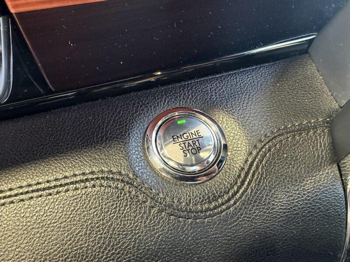 2021 Infinite Black Lincoln Navigator Reserve (5LMJJ2KT4ME) with an 3.5L Twin Turbo V6 450hp 510ft. lbs. engine, Automatic transmission, located at 25355 Eames Street, Channahon, IL, 60410, (815) 467-1807, 41.429108, -88.228432 - ** UNIT WAS A CUSTOMER BUYBACK BUT HAS BEEN REPAIRED BY LINCOLN** 2021 Lincoln Navigator Reserve Infinite Black exterior, Ebony leather interior. Powered by the factory 3.5L Twin-Turbo V6 producing 450 hp and 510 lb-ft of torque, paired with a 10-speed automatic transmission. This Navigator has und - Photo#25
