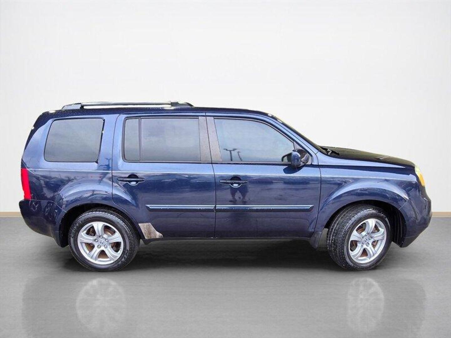 2012 Bali Blue Pearl Honda Pilot EX-L (5FNYF3H57CB) with an 3.5L V6 250hp 253ft. lbs. engine, Automatic transmission, located at 25355 Eames Street, Channahon, IL, 60410, (815) 467-1807, 41.429108, -88.228432 - 2012 Honda Pilot EX-L Bali Blue Pearl exterior with Gray leather interior. This well-maintained SUV is powered by a 3.5L V6 producing 250 hp and 253 ft-lbs of torque, paired with Hondas smooth automatic transmission. It has excellent overall condition, a clean CARFAX report, and a single-owner hist - Photo#1