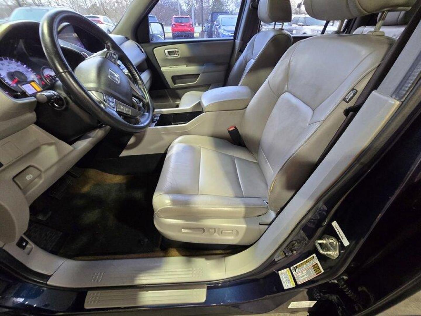 2012 Bali Blue Pearl Honda Pilot EX-L (5FNYF3H57CB) with an 3.5L V6 250hp 253ft. lbs. engine, Automatic transmission, located at 25355 Eames Street, Channahon, IL, 60410, (815) 467-1807, 41.429108, -88.228432 - 2012 Honda Pilot EX-L Bali Blue Pearl exterior with Gray leather interior. This well-maintained SUV is powered by a 3.5L V6 producing 250 hp and 253 ft-lbs of torque, paired with Hondas smooth automatic transmission. It has excellent overall condition, a clean CARFAX report, and a single-owner hist - Photo#10