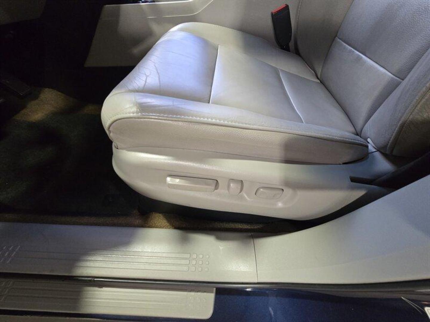 2012 Bali Blue Pearl Honda Pilot EX-L (5FNYF3H57CB) with an 3.5L V6 250hp 253ft. lbs. engine, Automatic transmission, located at 25355 Eames Street, Channahon, IL, 60410, (815) 467-1807, 41.429108, -88.228432 - 2012 Honda Pilot EX-L Bali Blue Pearl exterior with Gray leather interior. This well-maintained SUV is powered by a 3.5L V6 producing 250 hp and 253 ft-lbs of torque, paired with Hondas smooth automatic transmission. It has excellent overall condition, a clean CARFAX report, and a single-owner hist - Photo#11