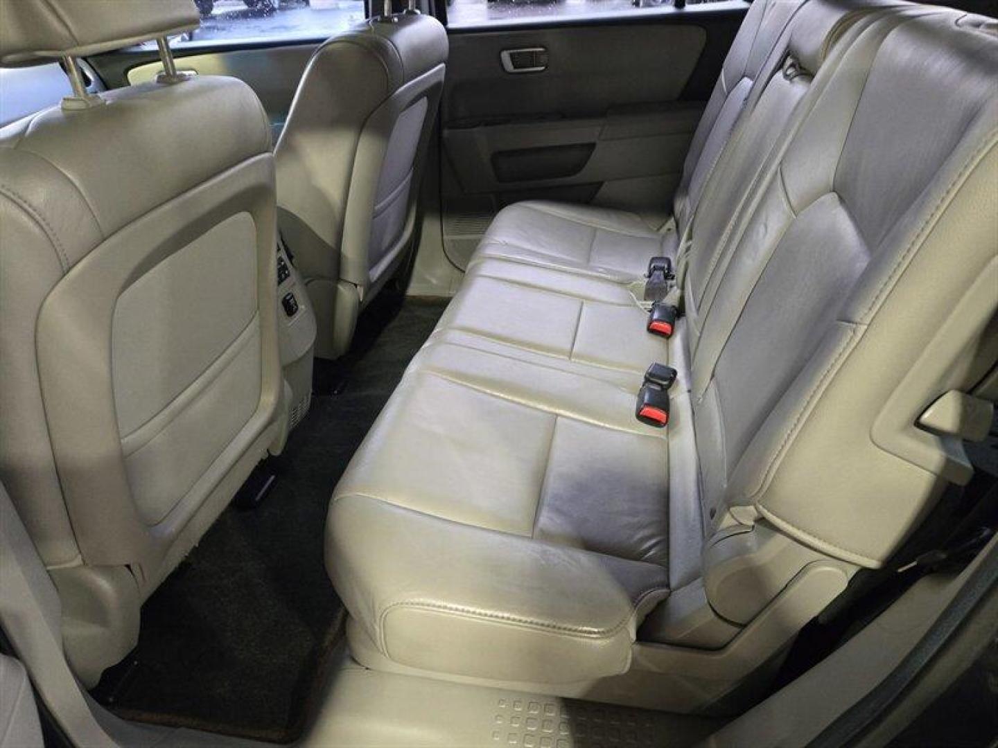 2012 Bali Blue Pearl Honda Pilot EX-L (5FNYF3H57CB) with an 3.5L V6 250hp 253ft. lbs. engine, Automatic transmission, located at 25355 Eames Street, Channahon, IL, 60410, (815) 467-1807, 41.429108, -88.228432 - 2012 Honda Pilot EX-L Bali Blue Pearl exterior with Gray leather interior. This well-maintained SUV is powered by a 3.5L V6 producing 250 hp and 253 ft-lbs of torque, paired with Hondas smooth automatic transmission. It has excellent overall condition, a clean CARFAX report, and a single-owner hist - Photo#23