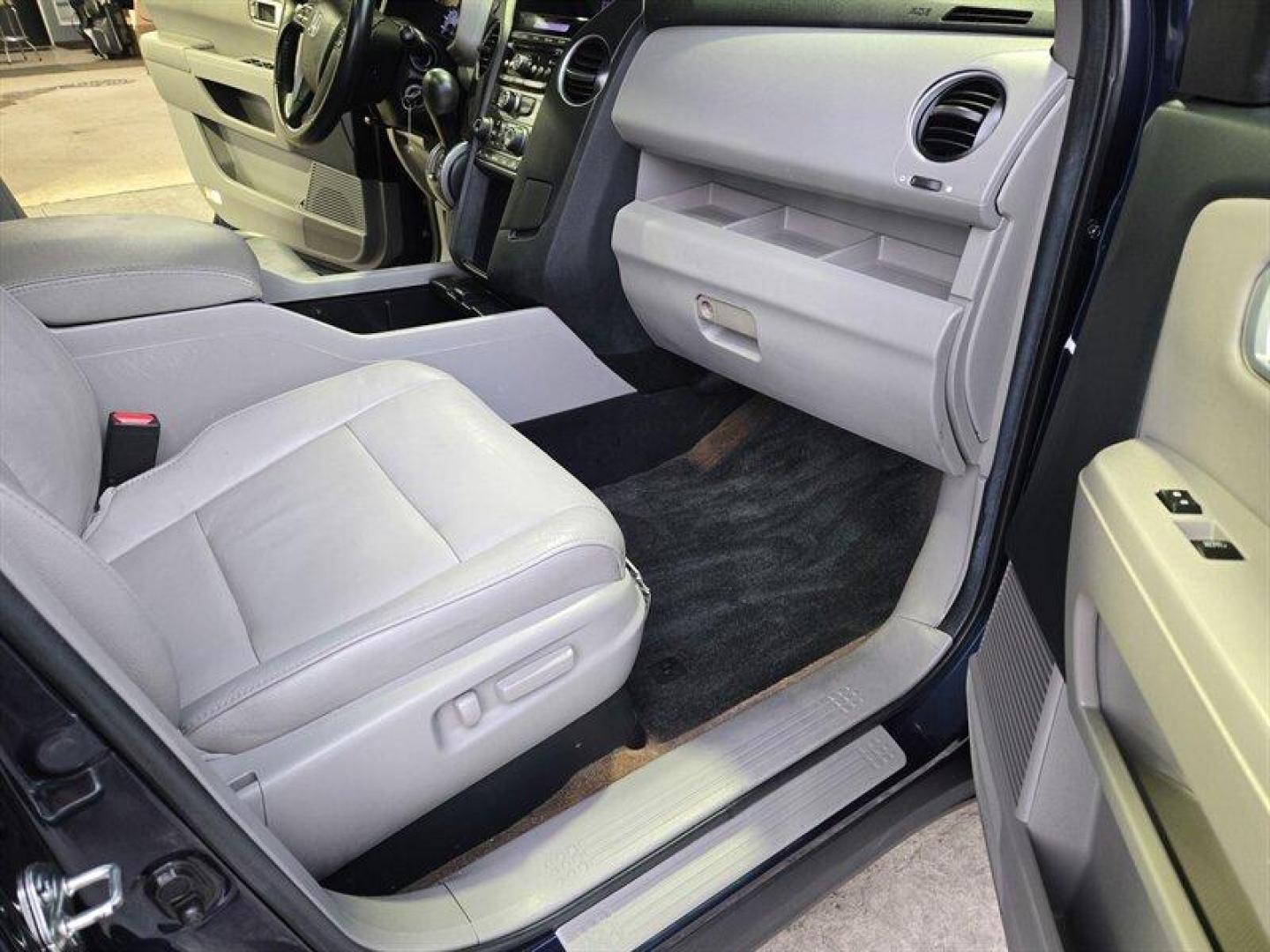 2012 Bali Blue Pearl Honda Pilot EX-L (5FNYF3H57CB) with an 3.5L V6 250hp 253ft. lbs. engine, Automatic transmission, located at 25355 Eames Street, Channahon, IL, 60410, (815) 467-1807, 41.429108, -88.228432 - 2012 Honda Pilot EX-L Bali Blue Pearl exterior with Gray leather interior. This well-maintained SUV is powered by a 3.5L V6 producing 250 hp and 253 ft-lbs of torque, paired with Hondas smooth automatic transmission. It has excellent overall condition, a clean CARFAX report, and a single-owner hist - Photo#27