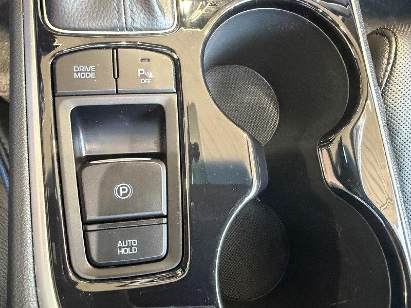 2019 Machine Gray Hyundai SONATA Limited (5NPE34AB2KH) with an Theta II 2.0L Turbo I4 245hp 260ft. lbs. engine, Automatic transmission, located at 25355 Eames Street, Channahon, IL, 60410, (815) 467-1807, 41.429108, -88.228432 - Stop looking this 2019 Hyundai SONATA Limited 2.0T is the precise blend of muscle, tech, and luxury youve been hunting for. Under the hood sits the snarling Theta II 2.0L Turbo I4 pumping 245 horsepower and 260 lb-ft of torque, paired to a responsive 8-speed automatic that delivers immediate thrott - Photo#21