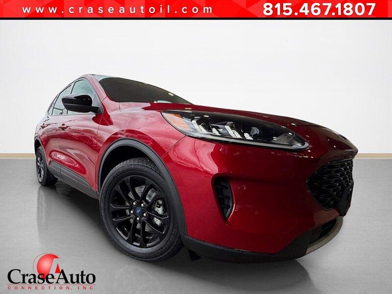 photo of 2020 Ford Escape Hybrid SE Sport 