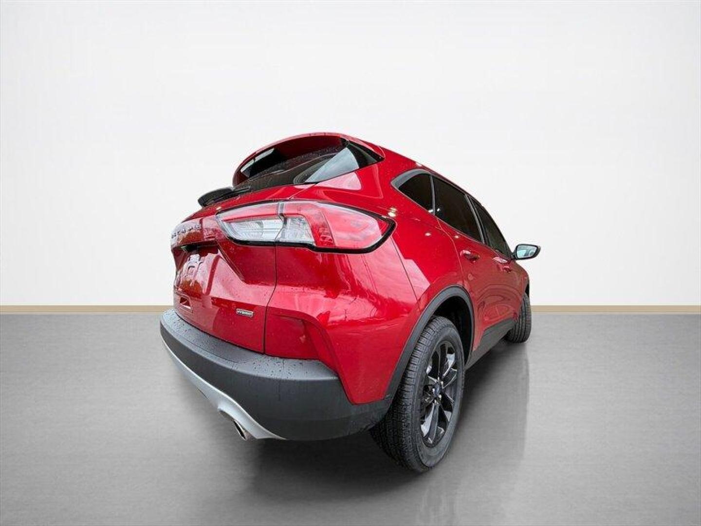 2020 Rapid Red Metallic Tinted Clearcoat Ford Escape Hybrid SE Sport Hybrid (1FMCU0BZ5LU) with an 2.5L Hybrid I4 200hp engine, Automatic transmission, located at 25355 Eames Street, Channahon, IL, 60410, (815) 467-1807, 41.429108, -88.228432 - Bright, sporty and incredibly efficient meet this 2020 Ford Escape Hybrid SE Sport in eye-catching Rapid Red Metallic Tinted Clearcoat with an elegant Ebony interior. Powered by the 2.5L Hybrid I4 that delivers a combined 200 hp, this Escape blends peppy performance with outstanding fuel economy: a - Photo#3