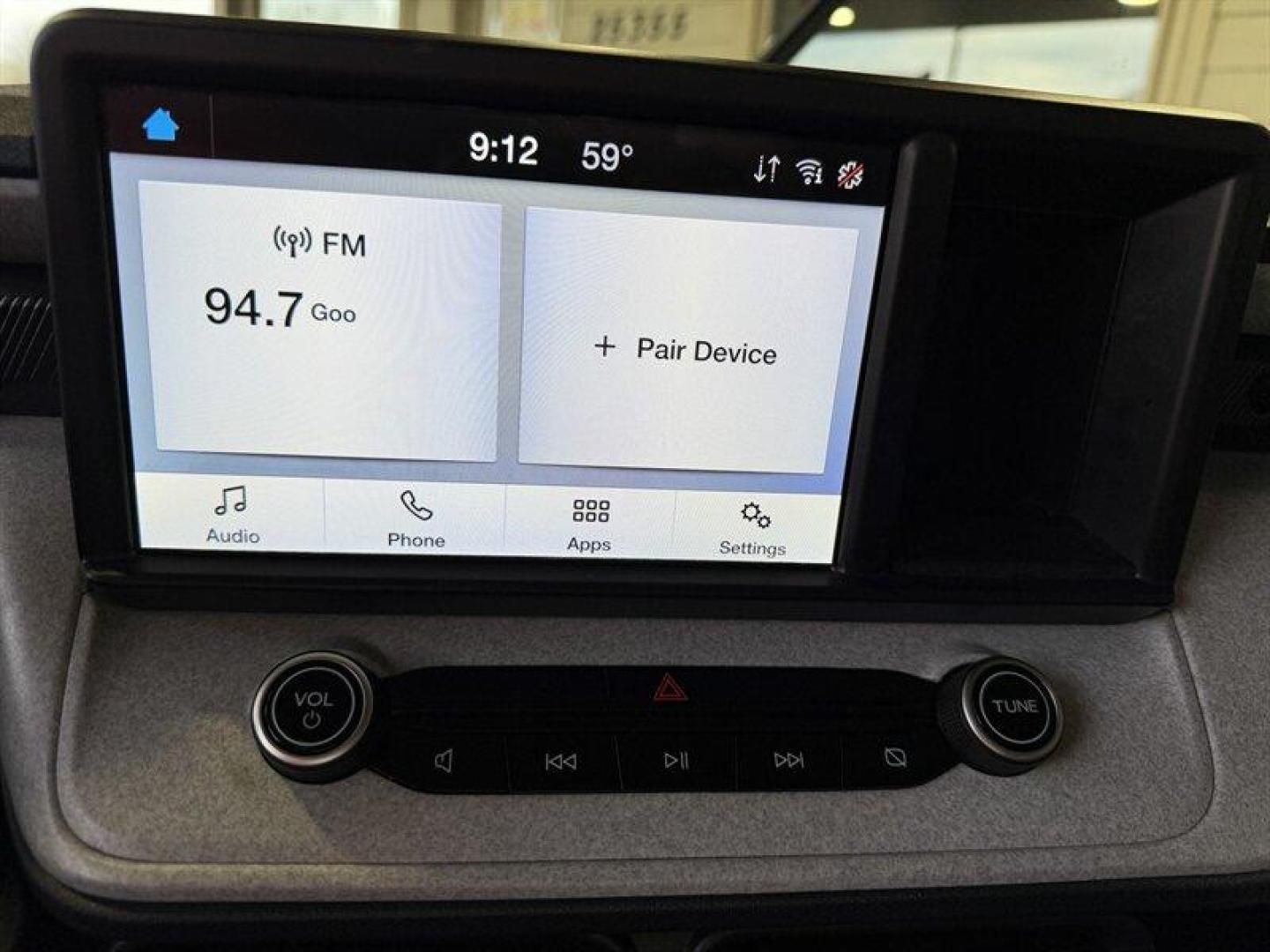 2022 Green Ford Maverick XLT (3FTTW8E3XNR) with an 2.5L Hybrid I4 191hp engine, Automatic transmission, located at 25355 Eames Street, Channahon, IL, 60410, (815) 467-1807, 41.429108, -88.228432 - This is not a commuter its a compact truck that thinks bigger. The 2022 Ford Maverick XLT with the 2.5L Hybrid I-4 and electric assist puts a hard stop on compromise: 191 combined horsepower, blistering efficiency (42 MPG city / 33 MPG highway), and the kind of real-world utility your weeknight her - Photo#18