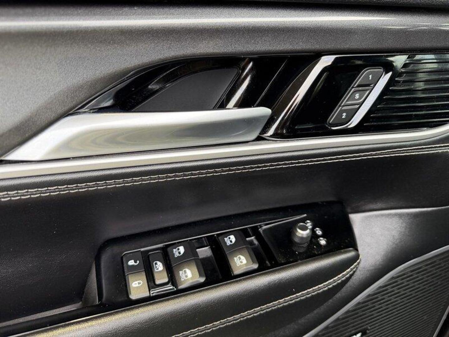 2022 Baltic Gray Metallic Clear Coat Jeep Wagoneer Series I (1C4SJVAT9NS) with an HEMI eTorque 5.7L Mild Hybrid V8 392hp 404ft. lbs. engine, Automatic transmission, located at 25355 Eames Street, Channahon, IL, 60410, (815) 467-1807, 41.429108, -88.228432 - Behold a modern American icon reborn: the 2022 Jeep Wagoneer Series I, cloaked in the sublime River Rock exterior and appointed in refined Global Black leather. Powered by the commanding HEMI eTorque 5.7L Mild Hybrid V8 delivering a muscular 392 horsepower and 404 lb-ft of torque this flagship-cal - Photo#17
