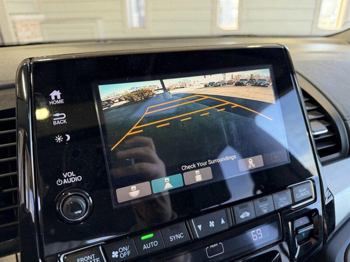 2018 Modern Steel Metallic Honda Odyssey Touring (5FNRL6H8XJB) with an 3.5L V6 280hp 262ft. lbs. engine, Automatic transmission, located at 25355 Eames Street, Channahon, IL, 60410, (815) 467-1807, 41.429108, -88.228432 - Meet the 2018 Honda Odyssey Touring a thoughtfully equipped, family-ready minivan that blends a powerful V6 with comfortable, tech-forward interiors and smart safety features. Finished in Pacific Pewter Metallic with a gray interior, this Odyssey has good mileage (below 81,000 miles, averaging unde - Photo#27