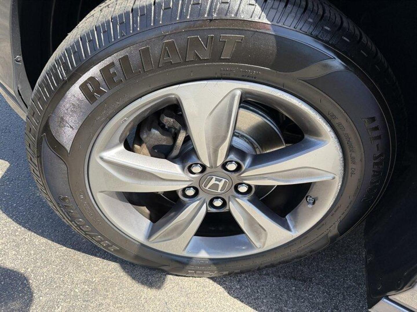 2019 Modern Steel Metallic Honda Odyssey Touring (5FNRL6H88KB) with an 3.5L V6 280hp 262ft. lbs. engine, Automatic transmission, located at 25355 Eames Street, Channahon, IL, 60410, (815) 467-1807, 41.429108, -88.228432 - Meet your new family MVP: a 2019 Honda Odyssey Touring in Modern Steel Metallic with a classy Gray leather interior the minivan that somehow looks as sharp in the school pickup line as it does when youre hauling furniture at midnight. Power and efficiency - Under the hood: a punchy 3.5L V6 crank - Photo#9