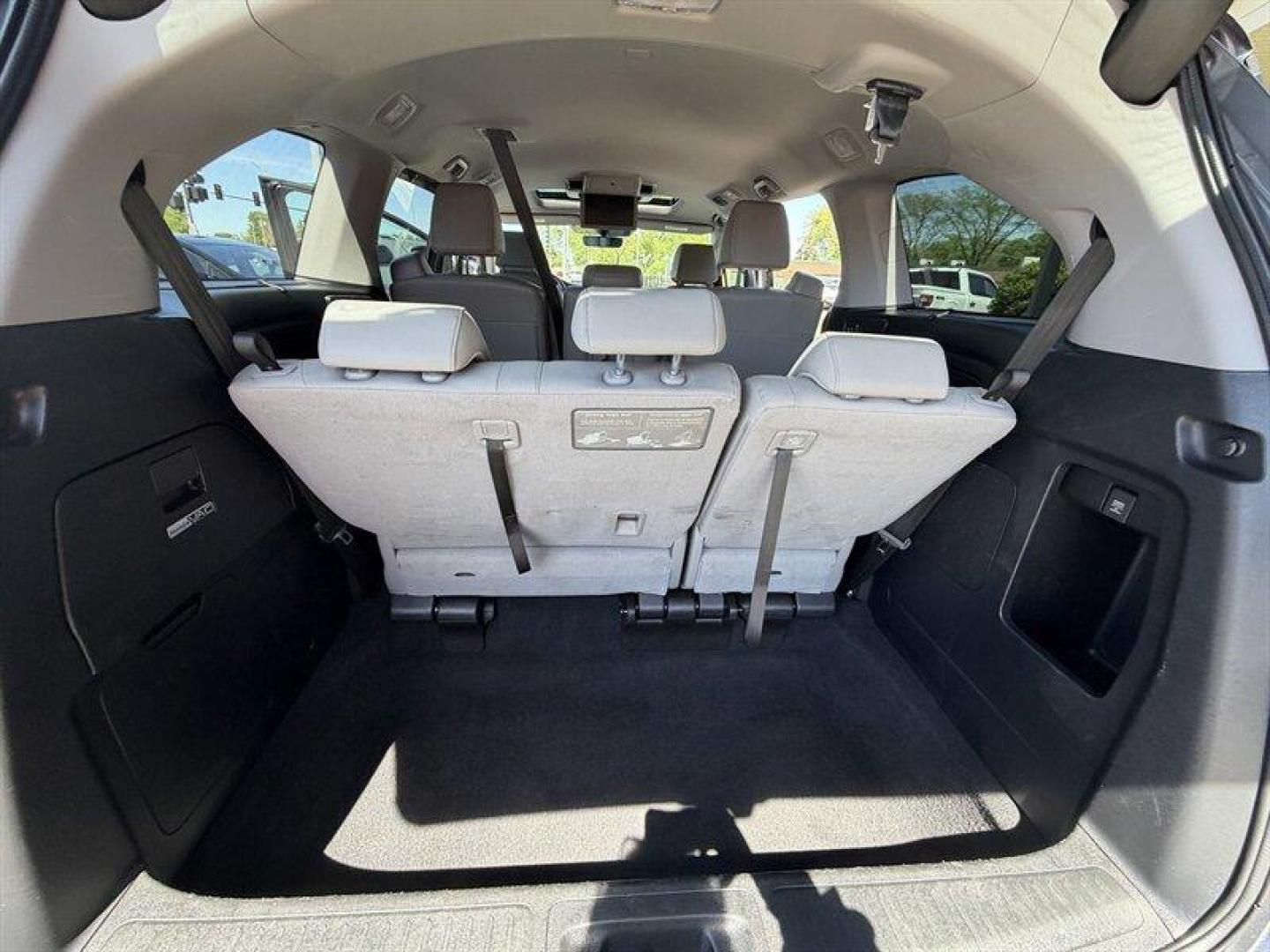 2019 Modern Steel Metallic Honda Odyssey Touring (5FNRL6H88KB) with an 3.5L V6 280hp 262ft. lbs. engine, Automatic transmission, located at 25355 Eames Street, Channahon, IL, 60410, (815) 467-1807, 41.429108, -88.228432 - Meet your new family MVP: a 2019 Honda Odyssey Touring in Modern Steel Metallic with a classy Gray leather interior the minivan that somehow looks as sharp in the school pickup line as it does when youre hauling furniture at midnight. Power and efficiency - Under the hood: a punchy 3.5L V6 crank - Photo#13