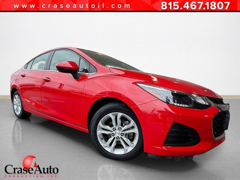 photo of 2019 Chevrolet Cruze LT 