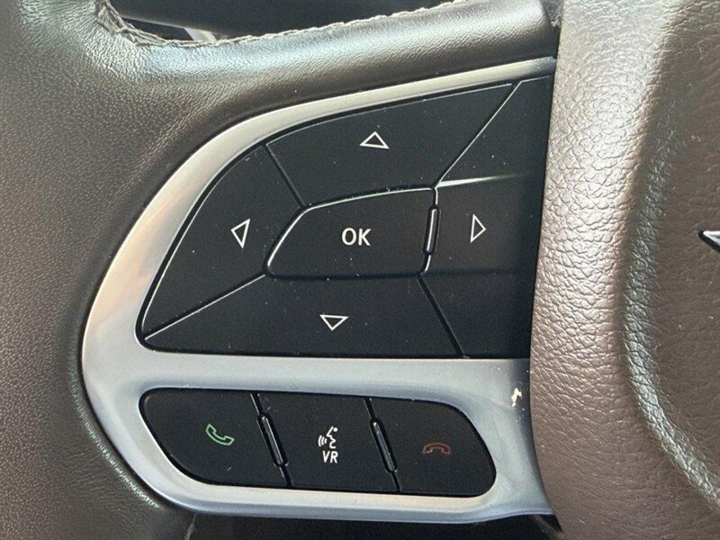 2021 Granite Crystal Metallic Clear Coat Chrysler Pacifica Touring (2C4RC1FG2MR) with an Pentastar 3.6L V6 287hp 262ft. lbs. engine, Automatic transmission, located at 25355 Eames Street, Channahon, IL, 60410, (815) 467-1807, 41.429108, -88.228432 - Bright, capable, and family-friendly this 2021 Chrysler Pacifica Touring in Maximum Steel Metallic Clear Coat is ready to make every drive easier and more enjoyable. Powered by the tried-and-true Pentastar 3.6L V6 (287 hp and 262 lb-ft of torque) paired to a smooth automatic transmission, it delive - Photo#26