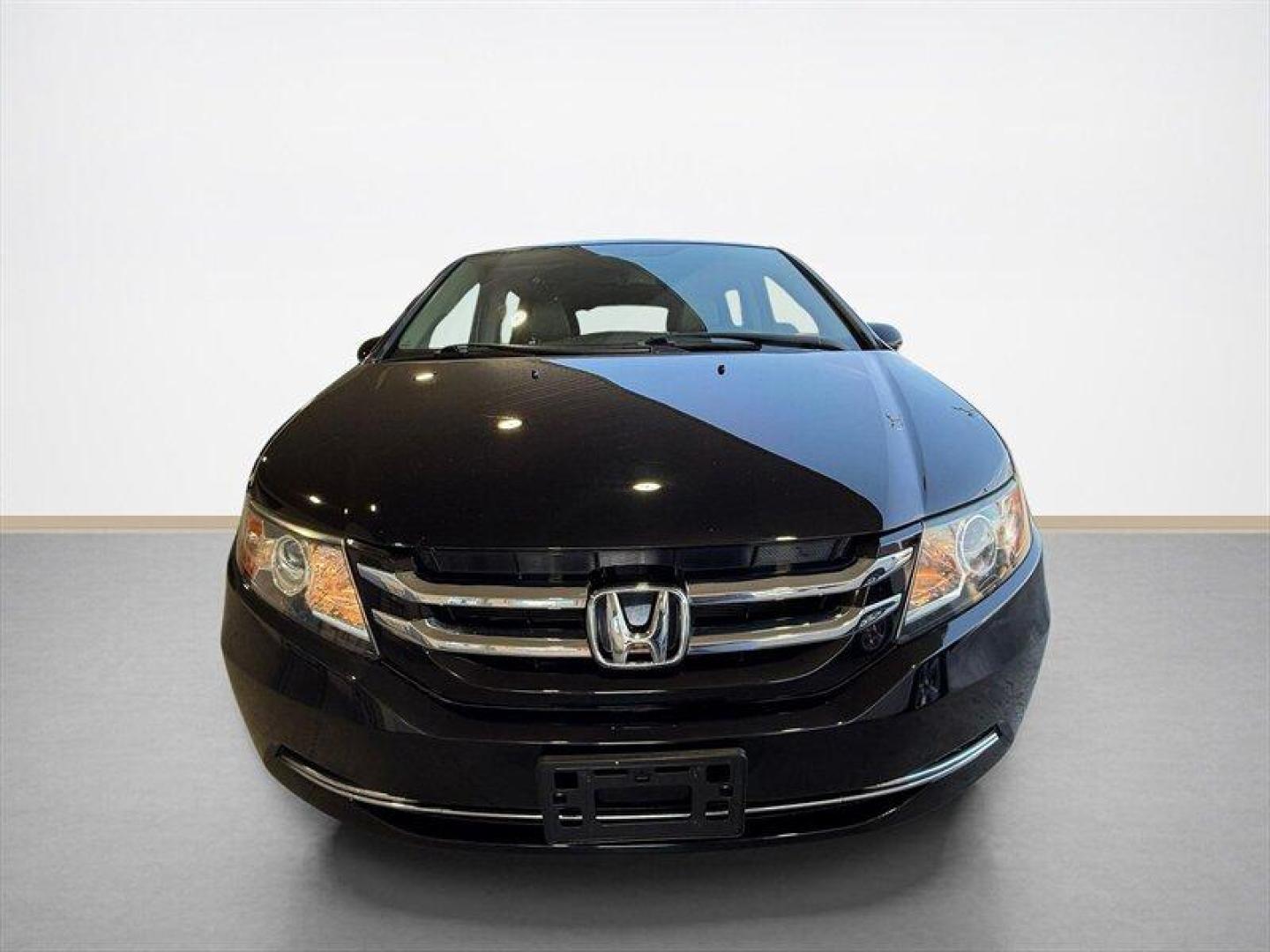 2016 Crystal Black Pearl Honda Odyssey EX-L (5FNRL5H60GB) with an 3.5 engine, Automatic transmission, located at 25355 Eames Street, Channahon, IL, 60410, (815) 467-1807, 41.429108, -88.228432 - Dont hesitate this 2016 Honda Odyssey EX-L is exactly the no-nonsense, family-hauling machine you want. Finished in Crystal Black Pearl with a clean Gray leather interior, its got the presence of a premium minivan and the practicality to back it up. Under the hood sits the proven 3.5L V6 that deliv - Photo#8