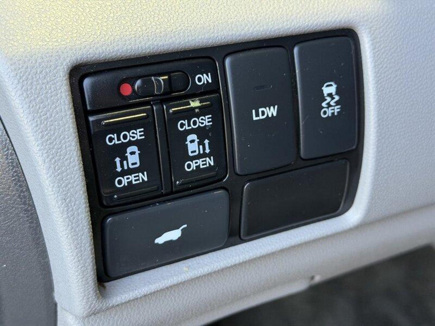 2016 Crystal Black Pearl Honda Odyssey EX-L (5FNRL5H60GB) with an 3.5 engine, Automatic transmission, located at 25355 Eames Street, Channahon, IL, 60410, (815) 467-1807, 41.429108, -88.228432 - Dont hesitate this 2016 Honda Odyssey EX-L is exactly the no-nonsense, family-hauling machine you want. Finished in Crystal Black Pearl with a clean Gray leather interior, its got the presence of a premium minivan and the practicality to back it up. Under the hood sits the proven 3.5L V6 that deliv - Photo#19