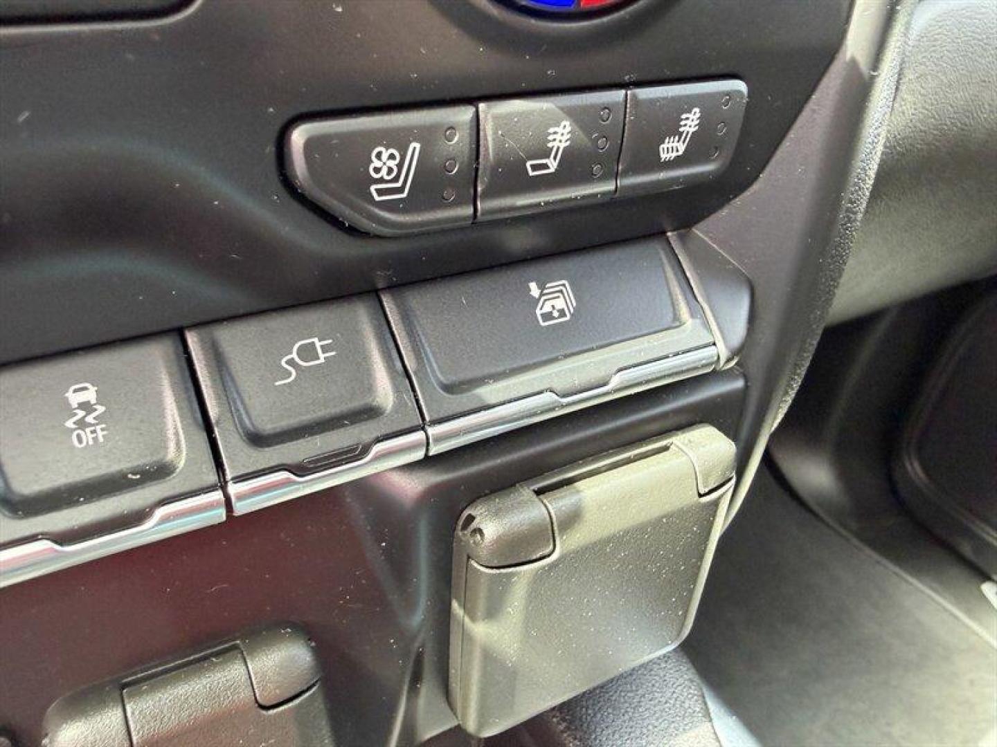 2019 Cajun Red Tintcoat Chevrolet Silverado 1500 LTZ (1GCUYGED7KZ) with an EcoTec3 5.3L V8 355hp 383ft. lbs. engine, Automatic transmission, located at 25355 Eames Street, Channahon, IL, 60410, (815) 467-1807, 41.429108, -88.228432 - Meet the 2019 Chevrolet Silverado 1500 LTZ Cajun Red Tintcoat on the outside, Jet Black luxury on the inside, and attitude to spare. Under that gorgeous hood sits the EcoTec3 5.3L V8 delivering a hearty 355 hp and 383 ft-lbs of torque, complete with GMs efficiency tech (Direct Injection, Variable V - Photo#32