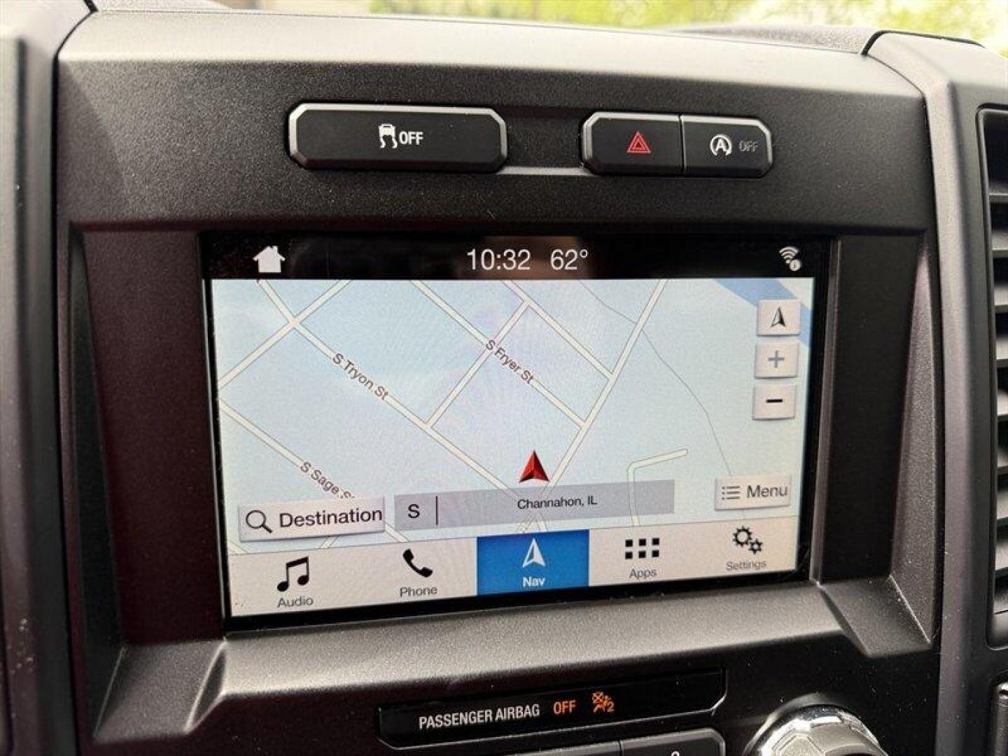 2018 Oxford White Ford F-150 XL (1FTEW1EP5JF) with an EcoBoost 2.7L Twin Turbo V6 325hp 400ft. lbs. engine, Automatic transmission, located at 25355 Eames Street, Channahon, IL, 60410, (815) 467-1807, 41.429108, -88.228432 - Meet the 2018 Ford F-150 STX Oxford White on the outside, Medium Earth Gray on the inside, and packed with just the right amount of attitude. Under the hood sits the feisty EcoBoost 2.7L twin-turbo V6: 325 horsepower and 400 lb-ft of torque, mated to Fords smooth automatic transmission to give you - Photo#20