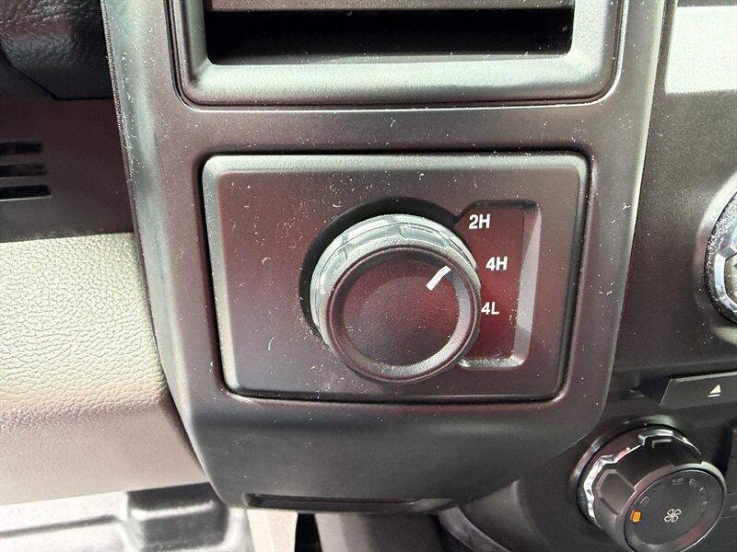 2018 Oxford White Ford F-150 XL (1FTEW1EP5JF) with an EcoBoost 2.7L Twin Turbo V6 325hp 400ft. lbs. engine, Automatic transmission, located at 25355 Eames Street, Channahon, IL, 60410, (815) 467-1807, 41.429108, -88.228432 - Meet the 2018 Ford F-150 STX Oxford White on the outside, Medium Earth Gray on the inside, and packed with just the right amount of attitude. Under the hood sits the feisty EcoBoost 2.7L twin-turbo V6: 325 horsepower and 400 lb-ft of torque, mated to Fords smooth automatic transmission to give you - Photo#22