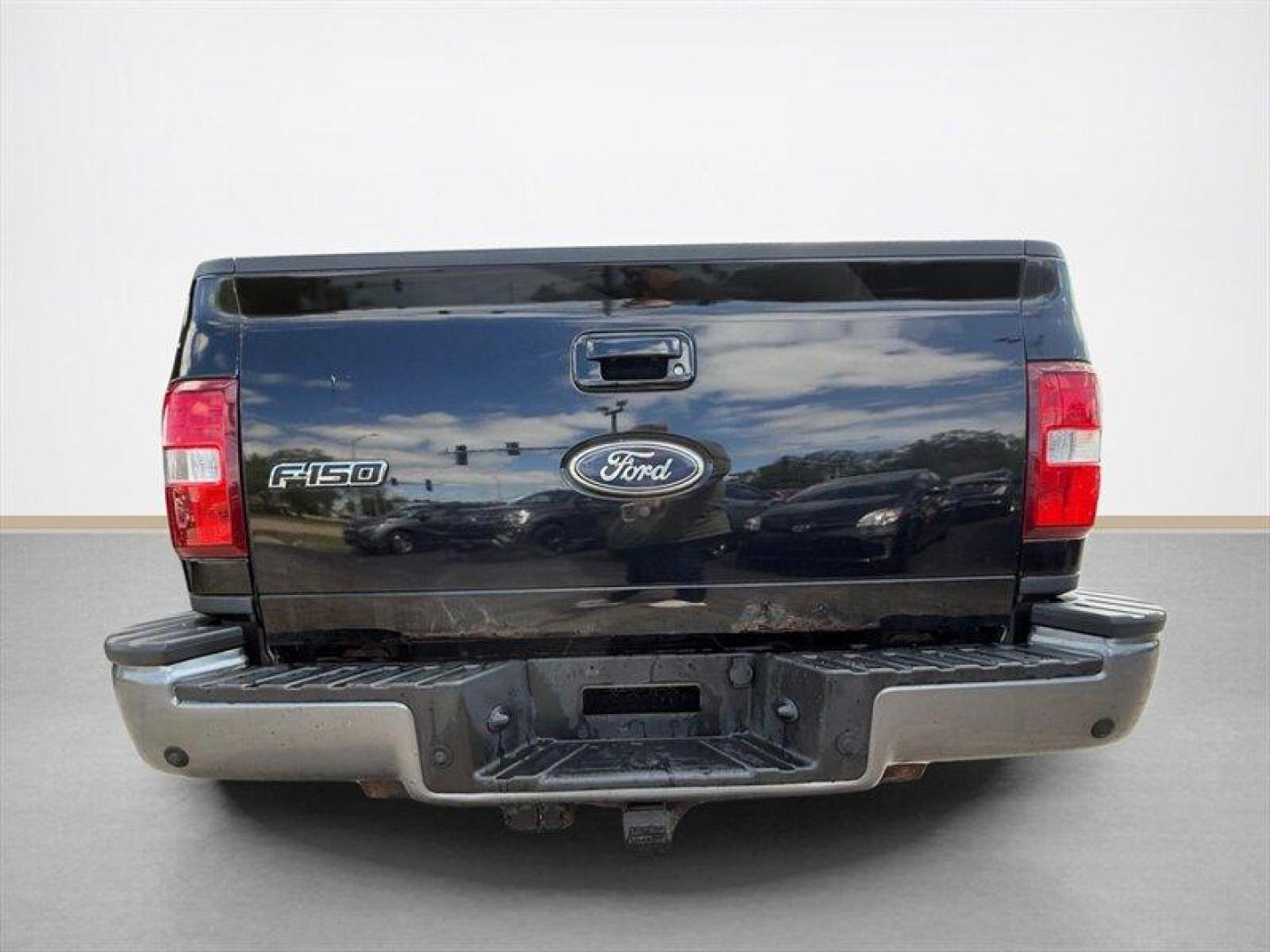 2009 Black Clearcoat Ford F-150 XLT (1FTPX04V99K) with an Triton 5.4L Flex Fuel V8 320hp 390ft. lbs. engine, Automatic transmission, located at 25355 Eames Street, Channahon, IL, 60410, (815) 467-1807, 41.429108, -88.228432 - 2009 Ford F-150 X-Cab FX4 4x4 built in the era when trucks were trucks and nobody needed a touchscreen to feel tough. Local trade with heated leather for your backside and a sunroof for your cowboy daydreams. Its got rust, its got character, and its got that I still show up for work attitude. Runs - Photo#4
