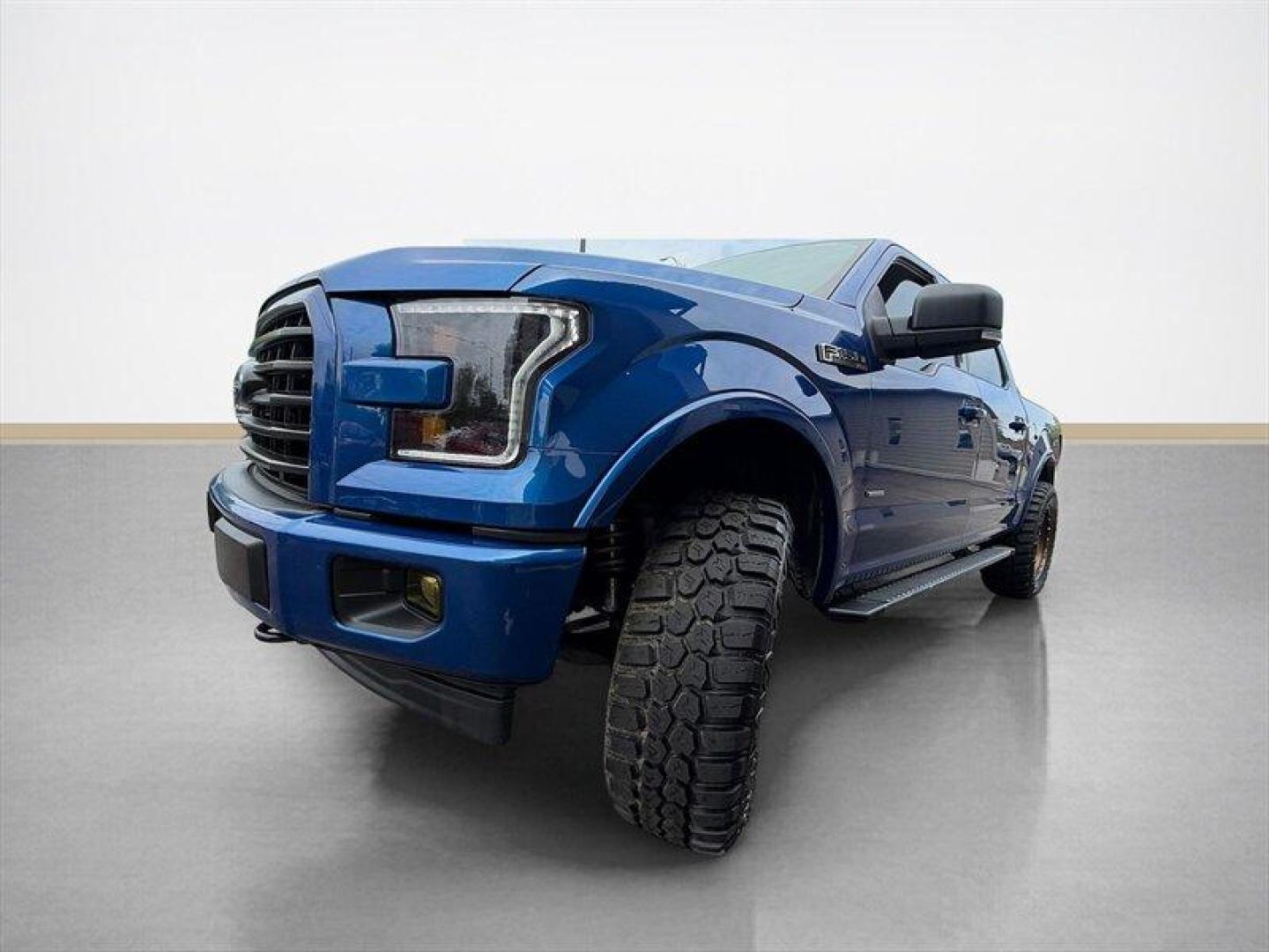 2017 Lightning Blue Ford F-150 XLT (1FTEW1EP0HF) with an EcoBoost 2.7L Twin Turbo V6 325hp 375ft. lbs. engine, Automatic transmission, located at 25355 Eames Street, Channahon, IL, 60410, (815) 467-1807, 41.429108, -88.228432 - 2017 Ford F-150 SPORT Lightning Blue exterior with Black interior. This example is powered by the 2.7L EcoBoost Twin-Turbo V6, rated at 325 hp and 375 lb-ft of torque, and is paired with an automatic transmission. It averages 18 MPG in the city and 23 MPG on the highway. Mileage is below 84,000 mil - Photo#7