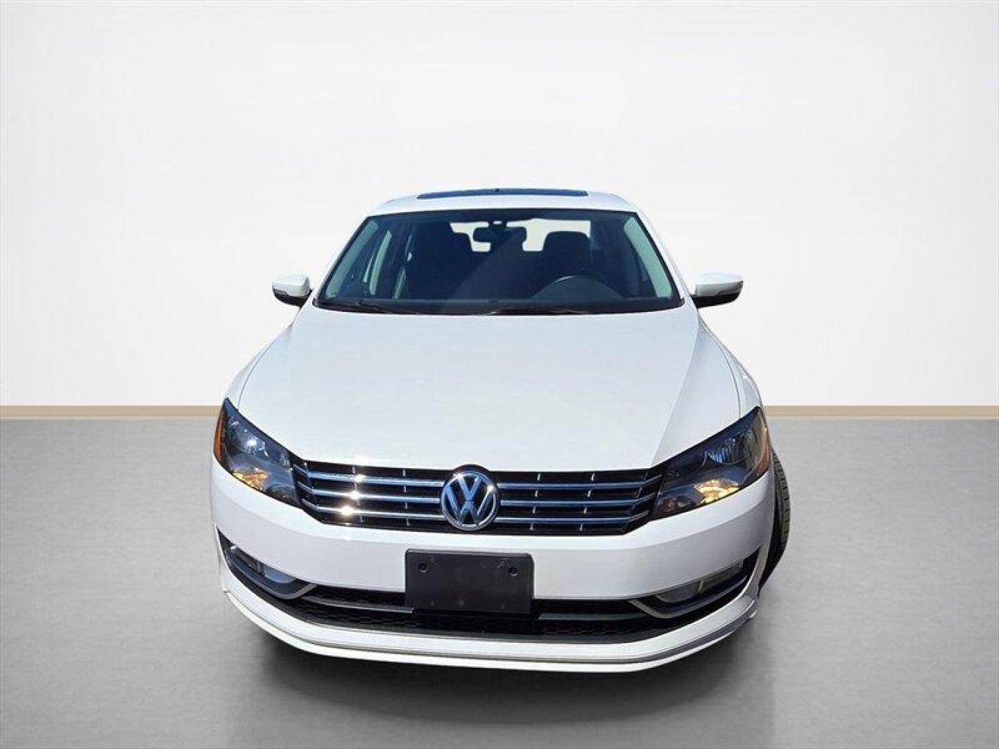 2015 Candy White Volkswagen Passat 3.6L V6 SEL Premium (1VWCM7A32FC) with an 3.6L V6 280hp 258ft. lbs. engine, Automatic transmission, located at 25355 Eames Street, Channahon, IL, 60410, (815) 467-1807, 41.429108, -88.228432 - This 2015 Volkswagen Passat 3.6L V6 SEL Premium combines performance, comfort, and style in a well-maintained package. Powered by a 3.6L V6 engine delivering 280 horsepower and 258 lb-ft of torque, this sedan offers a responsive driving experience. Its Candy White exterior is complemented by the Cor - Photo#8
