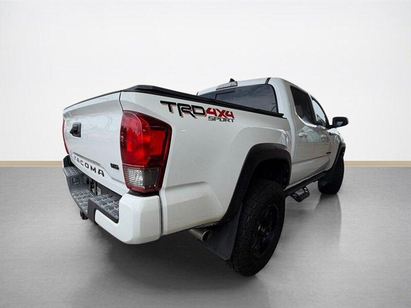 2017 Super White Toyota Tacoma SR V6 (3TMCZ5ANXHM) with an 3.5L V6 278hp 265ft. lbs. engine, Automatic transmission, located at 25355 Eames Street, Channahon, IL, 60410, (815) 467-1807, 41.429108, -88.228432 - Unleash raw power and unstoppable performance with this 2017 Toyota Tacoma SR V6. Beneath the hood roars a fierce 3.5L V6 engine, cranking out a commanding 278 horsepower and 265 lb-ft of torque, built to dominate both city streets and rugged trails. Dressed in a striking Super White exterior, this - Photo#3
