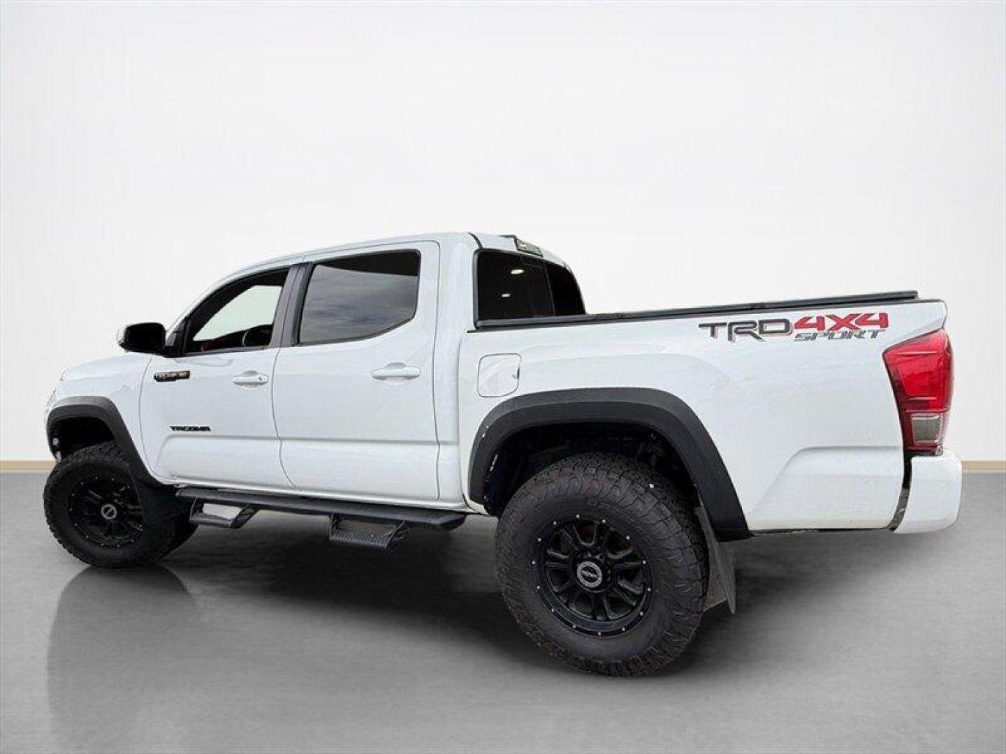 2017 Super White Toyota Tacoma SR V6 (3TMCZ5ANXHM) with an 3.5L V6 278hp 265ft. lbs. engine, Automatic transmission, located at 25355 Eames Street, Channahon, IL, 60410, (815) 467-1807, 41.429108, -88.228432 - Unleash raw power and unstoppable performance with this 2017 Toyota Tacoma SR V6. Beneath the hood roars a fierce 3.5L V6 engine, cranking out a commanding 278 horsepower and 265 lb-ft of torque, built to dominate both city streets and rugged trails. Dressed in a striking Super White exterior, this - Photo#6
