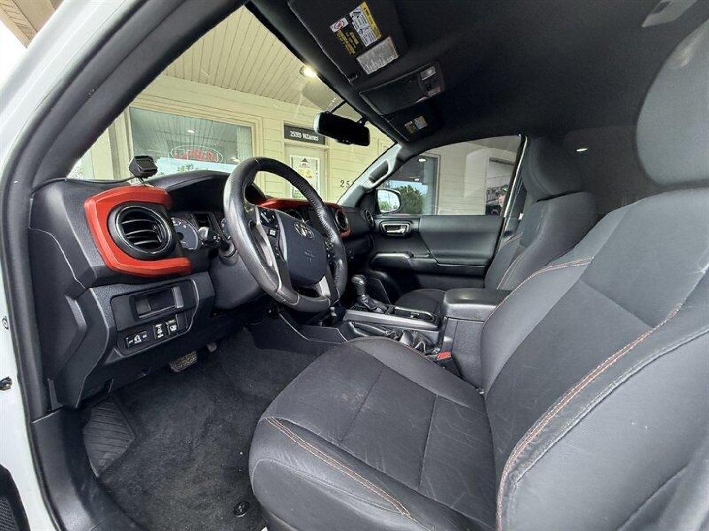2017 Super White Toyota Tacoma SR V6 (3TMCZ5ANXHM) with an 3.5L V6 278hp 265ft. lbs. engine, Automatic transmission, located at 25355 Eames Street, Channahon, IL, 60410, (815) 467-1807, 41.429108, -88.228432 - Unleash raw power and unstoppable performance with this 2017 Toyota Tacoma SR V6. Beneath the hood roars a fierce 3.5L V6 engine, cranking out a commanding 278 horsepower and 265 lb-ft of torque, built to dominate both city streets and rugged trails. Dressed in a striking Super White exterior, this - Photo#12