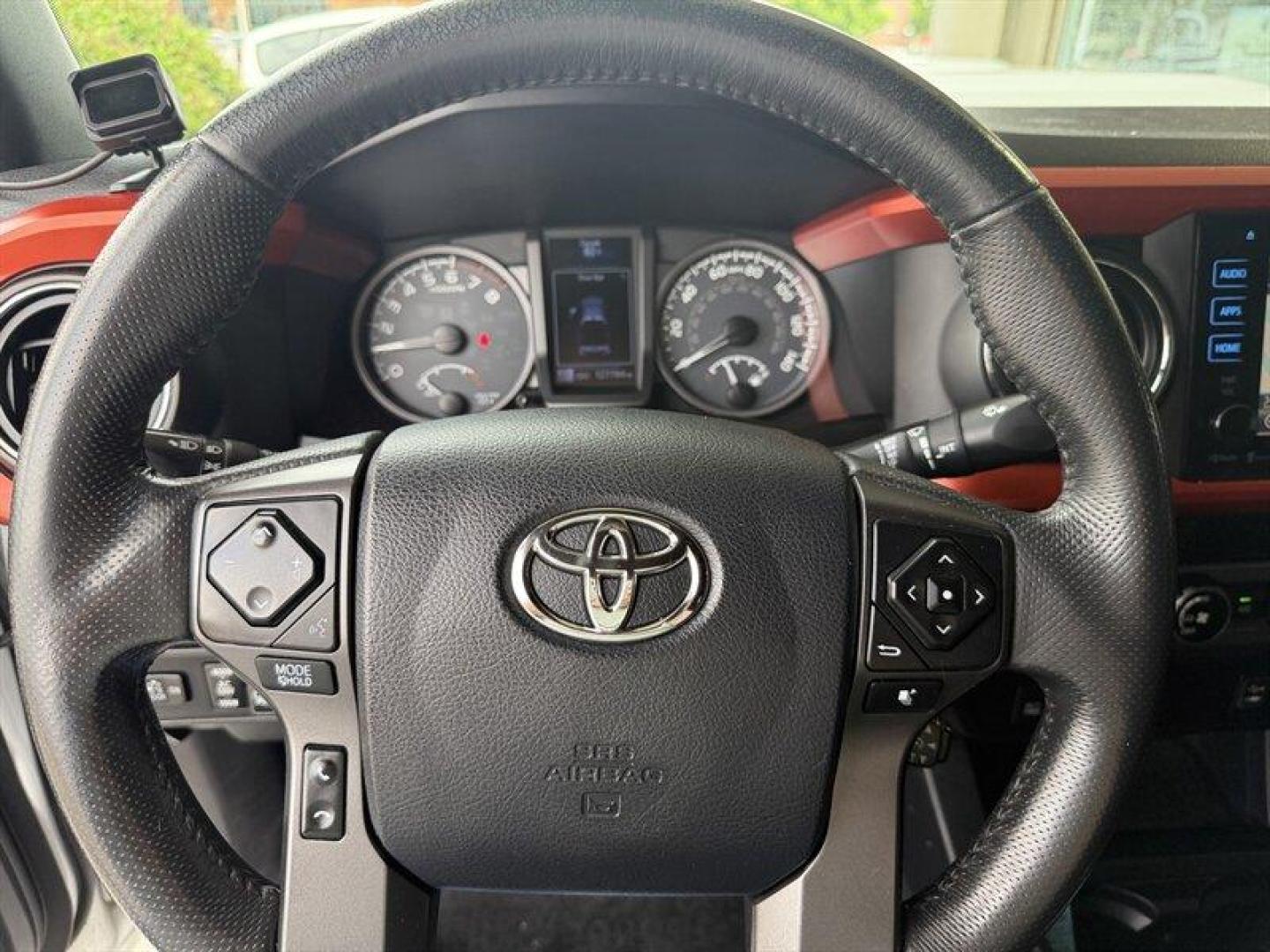 2017 Super White Toyota Tacoma SR V6 (3TMCZ5ANXHM) with an 3.5L V6 278hp 265ft. lbs. engine, Automatic transmission, located at 25355 Eames Street, Channahon, IL, 60410, (815) 467-1807, 41.429108, -88.228432 - Unleash raw power and unstoppable performance with this 2017 Toyota Tacoma SR V6. Beneath the hood roars a fierce 3.5L V6 engine, cranking out a commanding 278 horsepower and 265 lb-ft of torque, built to dominate both city streets and rugged trails. Dressed in a striking Super White exterior, this - Photo#23