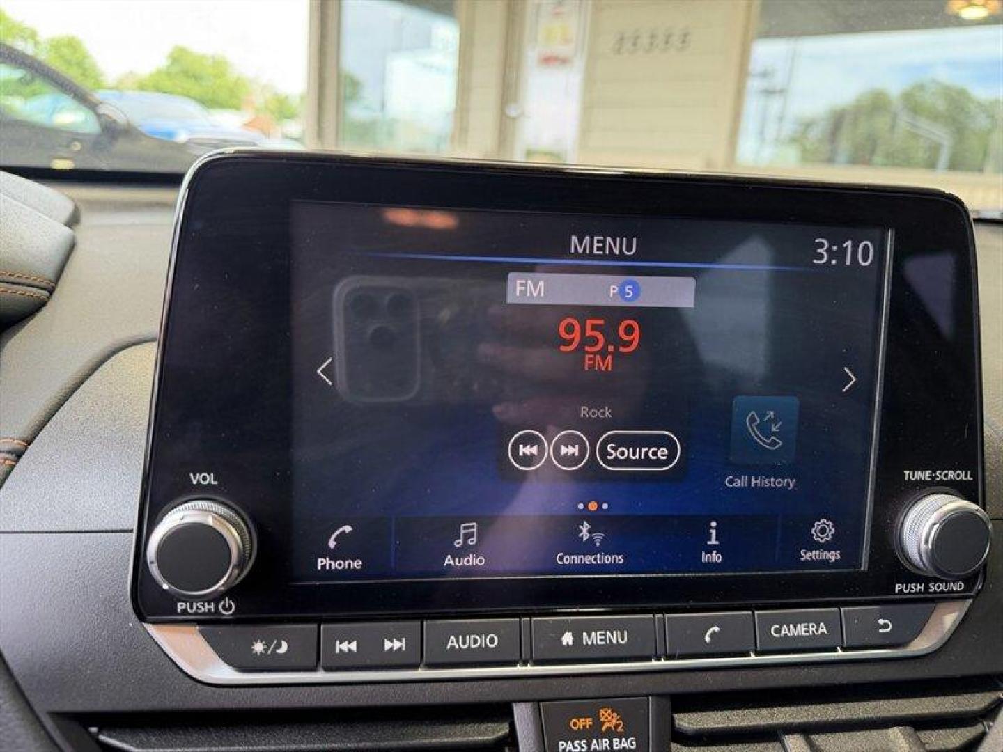 2022 Red Nissan Altima 2.5 SR (1N4BL4CV9NN) with an 2.5L I4 188hp 180ft. lbs. engine, Automatic transmission, located at 25355 Eames Street, Channahon, IL, 60410, (815) 467-1807, 41.429108, -88.228432 - Finished in stunning Scarlet Ember with Charcoal leather, this color combo is straight-up classy with a little attitude. Local trade with sporty SR styling, backup camera, sharp body lines, and the kind of look that makes a regular commuter car feel anything but basic. Comfortable, stylish, fuel-f - Photo#17