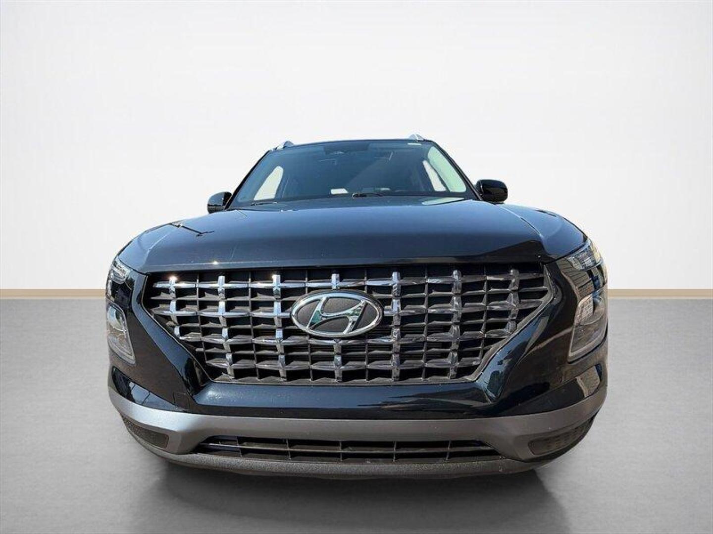 2025 Onyx Black Hyundai VENUE SEL (KMHRC8A32SU) with an Gamma 1.6L I4 121hp 113ft. lbs. engine, Automatic transmission, located at 25355 Eames Street, Channahon, IL, 60410, (815) 467-1807, 41.429108, -88.228432 - Only 8,500 miles and still covered under the remaining factory Hyundai warranty basically new without the brand-new price tag. Local trade loaded with: Backup camera Remote start Sunroof Great MPG Easy-to-park size with surprisingly roomy comfort Modern, stylish, and perfect for commuting, first - Photo#8