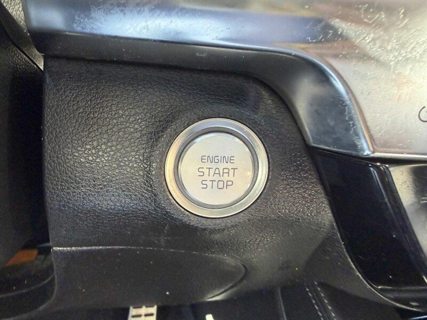 2020 Everlasting Silver Kia Telluride SX (5XYP5DHC7LG) with an 3.8L V6 291hp 262ft. lbs. engine, Automatic transmission, located at 25355 Eames Street, Channahon, IL, 60410, (815) 467-1807, 41.429108, -88.228432 - BIG SUV ENERGY. ZERO DEALER PREP FEES. This 2020 Kia Telluride SX AWD is serving luxury without the luxury price tag. Gravity Gray with Black Rims Heated and Cooled Leather Seats Navigation Bucket Seats Backup Camera Panoramic Sunroof AWD Confidence And here's the best part... FULLY SERVICED - Photo#28