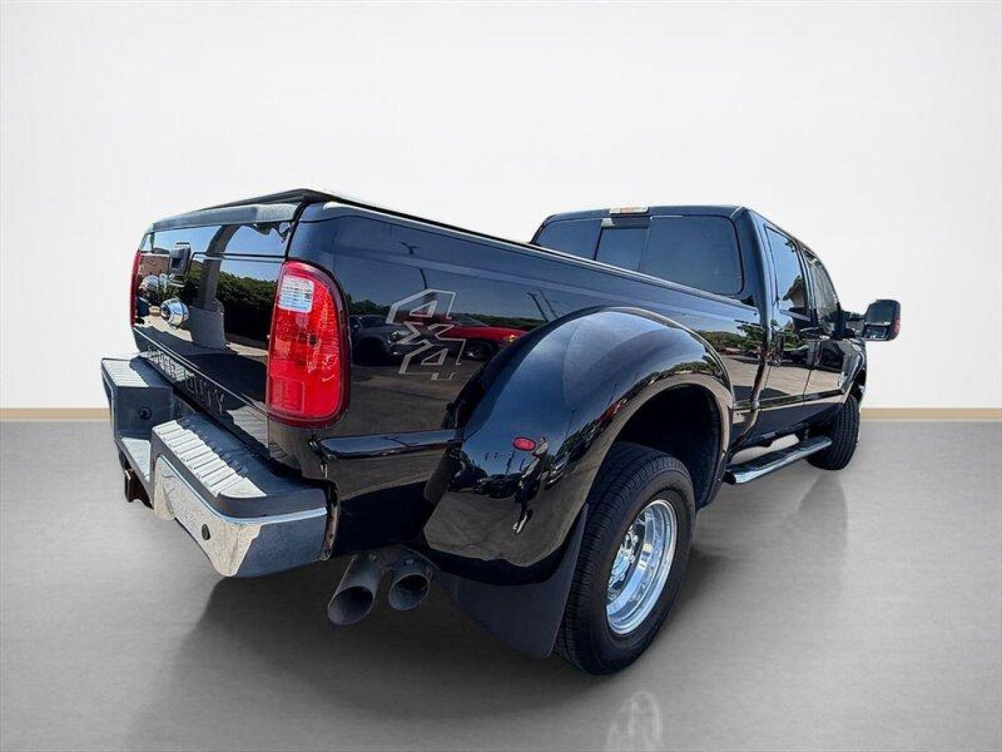 2016 Shadow Black Ford F-350 Super Duty Lariat DRW (1FT8W3DT3GE) with an 6.7 engine, Automatic transmission, located at 25355 Eames Street, Channahon, IL, 60410, (815) 467-1807, 41.429108, -88.228432 - Looking for a truck that means business but still knows how to have fun? Feast your eyes on this 2016 Ford F-350 Super Duty Lariat, powered by a beastly 6.7L engine thats ready to haul, tow, and then some all while you pretend youre starring in your own action movie. Dressed in sleek Shadow Black, - Photo#3