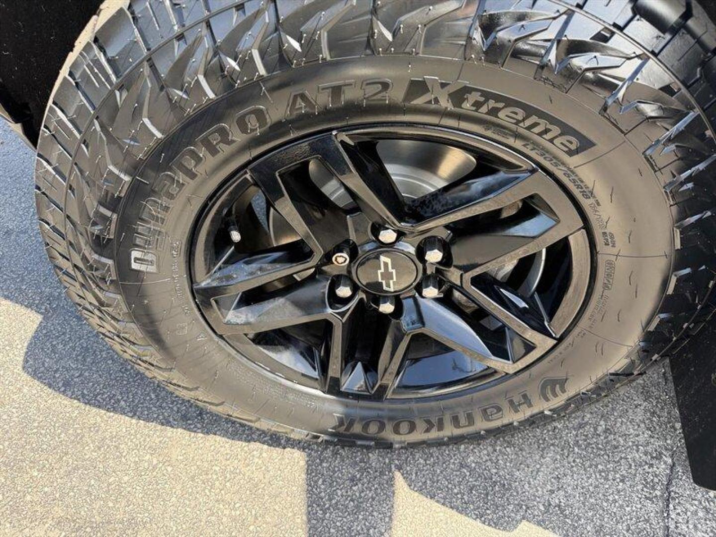 2019 Summit White Chevrolet Silverado 1500 Custom Trail Boss (1GCPYCEF1KZ) with an EcoTec3 5.3L V8 355hp 383ft. lbs. engine, Automatic transmission, located at 25355 Eames Street, Channahon, IL, 60410, (815) 467-1807, 41.429108, -88.228432 - The 2019 Chevrolet Silverado 1500 Custom Trail Boss Z71 is a robust and capable pickup designed to handle both work and off-road adventures with confidence. Powered by the EcoTec3 5.3L V8 engine, this truck delivers 355 horsepower and 383 ft-lbs of torque, providing a solid balance of power and effi - Photo#4