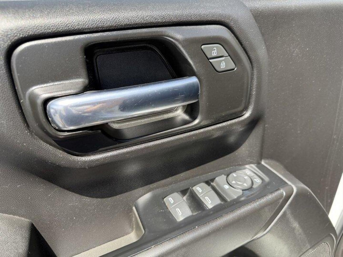 2019 Summit White Chevrolet Silverado 1500 Custom Trail Boss (1GCPYCEF1KZ) with an EcoTec3 5.3L V8 355hp 383ft. lbs. engine, Automatic transmission, located at 25355 Eames Street, Channahon, IL, 60410, (815) 467-1807, 41.429108, -88.228432 - The 2019 Chevrolet Silverado 1500 Custom Trail Boss Z71 is a robust and capable pickup designed to handle both work and off-road adventures with confidence. Powered by the EcoTec3 5.3L V8 engine, this truck delivers 355 horsepower and 383 ft-lbs of torque, providing a solid balance of power and effi - Photo#14