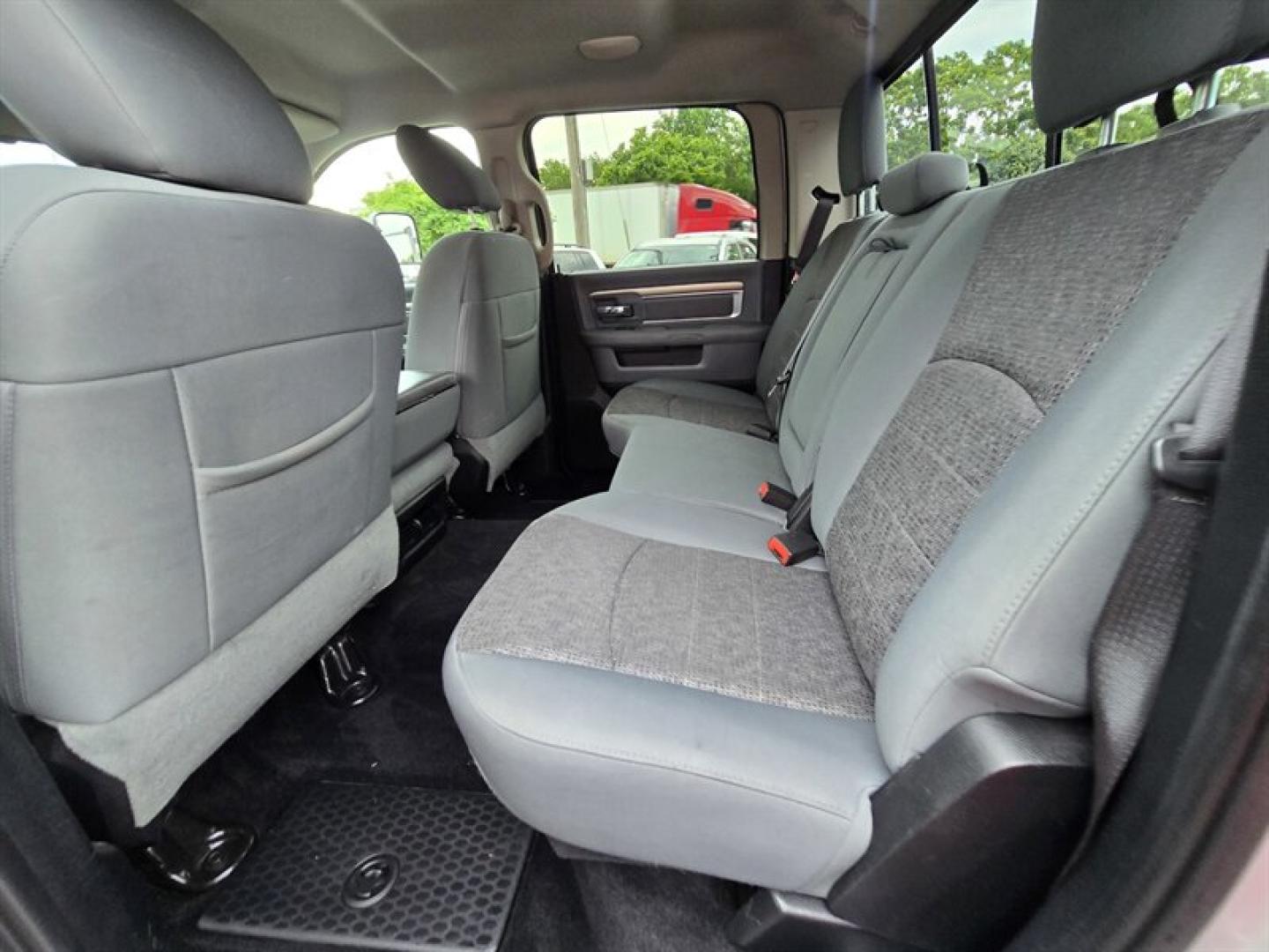 2016 Bright Silver Metallic Clear Coat RAM 2500 Big Horn (3C6UR5JL8GG) with an Cummins 6.7L Diesel Turbo I6 350hp 660ft. lbs. engine, Automatic transmission, located at 25355 Eames Street, Channahon, IL, 60410, (815) 467-1807, 41.429108, -88.228432- Photo#23