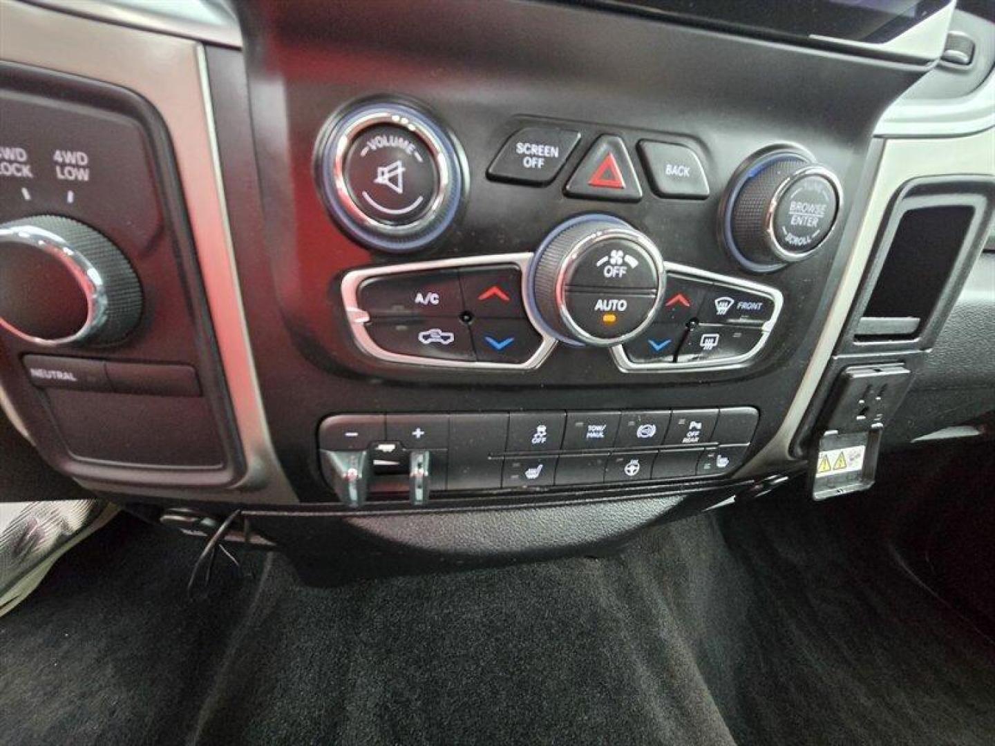 2016 Bright Silver Metallic Clear Coat RAM 2500 Big Horn (3C6UR5JL8GG) with an Cummins 6.7L Diesel Turbo I6 350hp 660ft. lbs. engine, Automatic transmission, located at 25355 Eames Street, Channahon, IL, 60410, (815) 467-1807, 41.429108, -88.228432 - ** 6.7 CUMMINS, TUNED, DELETED, 8 FOOT LONG BED, REAR BAGS AND RUST FREE. ** The 2016 RAM 2500 SLT is a powerful and capable heavy-duty truck designed to handle demanding tasks with ease. Equipped with a Cummins 6.7L Diesel Turbo I6 engine, this model delivers impressive performance, producing 350 h - Photo#18