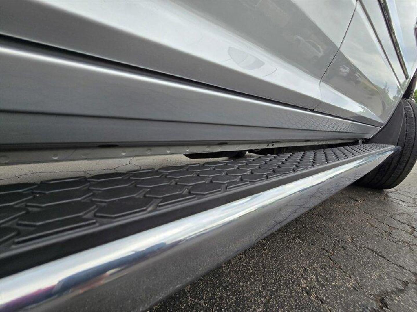 2016 Bright Silver Metallic Clear Coat RAM 2500 Big Horn (3C6UR5JL8GG) with an Cummins 6.7L Diesel Turbo I6 350hp 660ft. lbs. engine, Automatic transmission, located at 25355 Eames Street, Channahon, IL, 60410, (815) 467-1807, 41.429108, -88.228432 - ** 6.7 CUMMINS, TUNED, DELETED, 8 FOOT LONG BED, REAR BAGS AND RUST FREE. ** The 2016 RAM 2500 SLT is a powerful and capable heavy-duty truck designed to handle demanding tasks with ease. Equipped with a Cummins 6.7L Diesel Turbo I6 engine, this model delivers impressive performance, producing 350 h - Photo#32