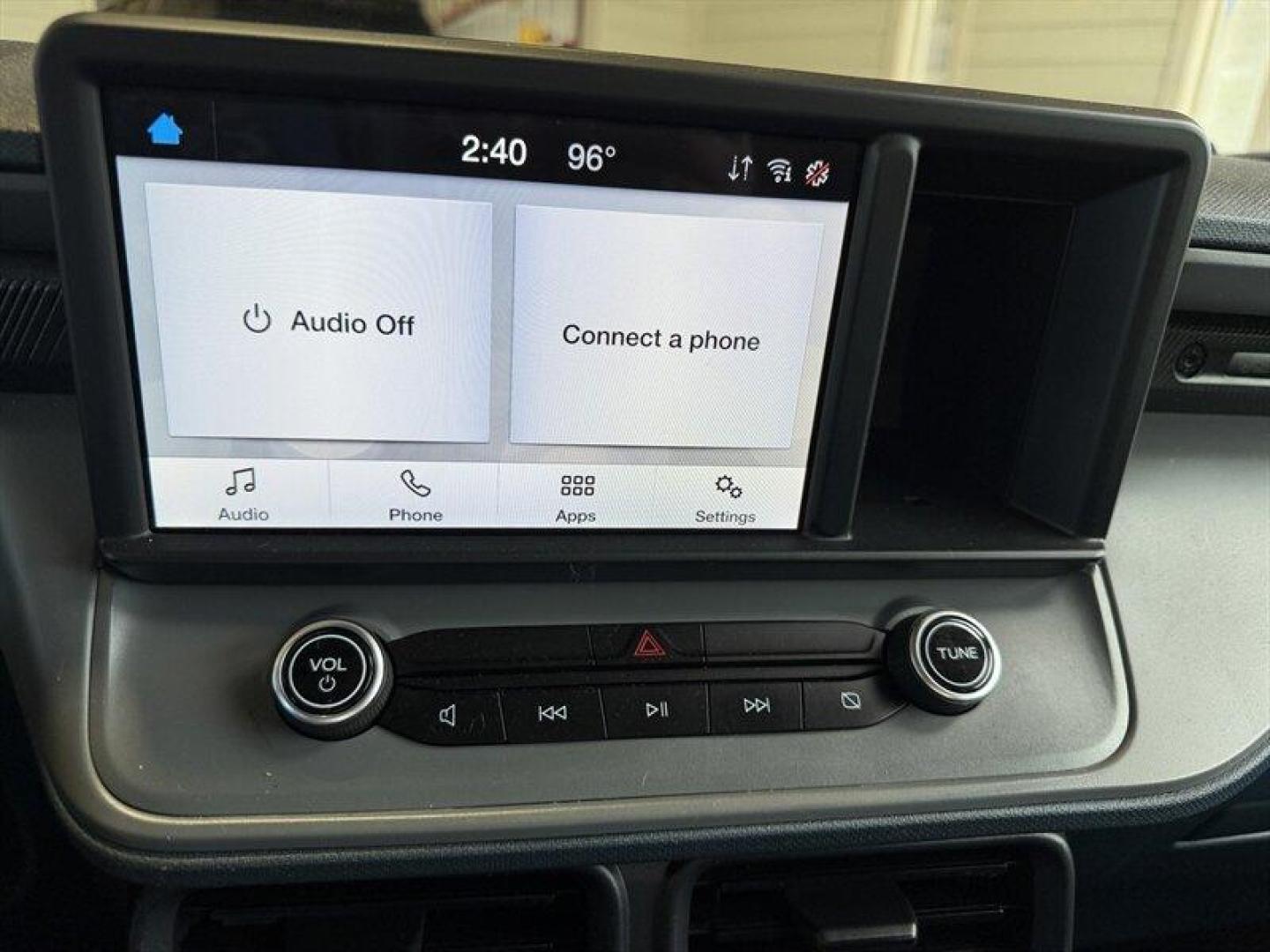 2022 Oxford White Ford Maverick XL (3FTTW8E32NR) with an 2.5L Hybrid I4 191hp engine, Automatic transmission, located at 25355 Eames Street, Channahon, IL, 60410, (815) 467-1807, 41.429108, -88.228432 - Unleash the power of efficiency with the 2022 Ford Maverick XL, a hybrid truck that refuses to play by the rules. Under the hood, a fierce 2.5L Hybrid I4 engine roars with 191 horsepower, delivering explosive performance while crushing fuel consumptionget ready to dominate the road with an eye-poppi - Photo#18