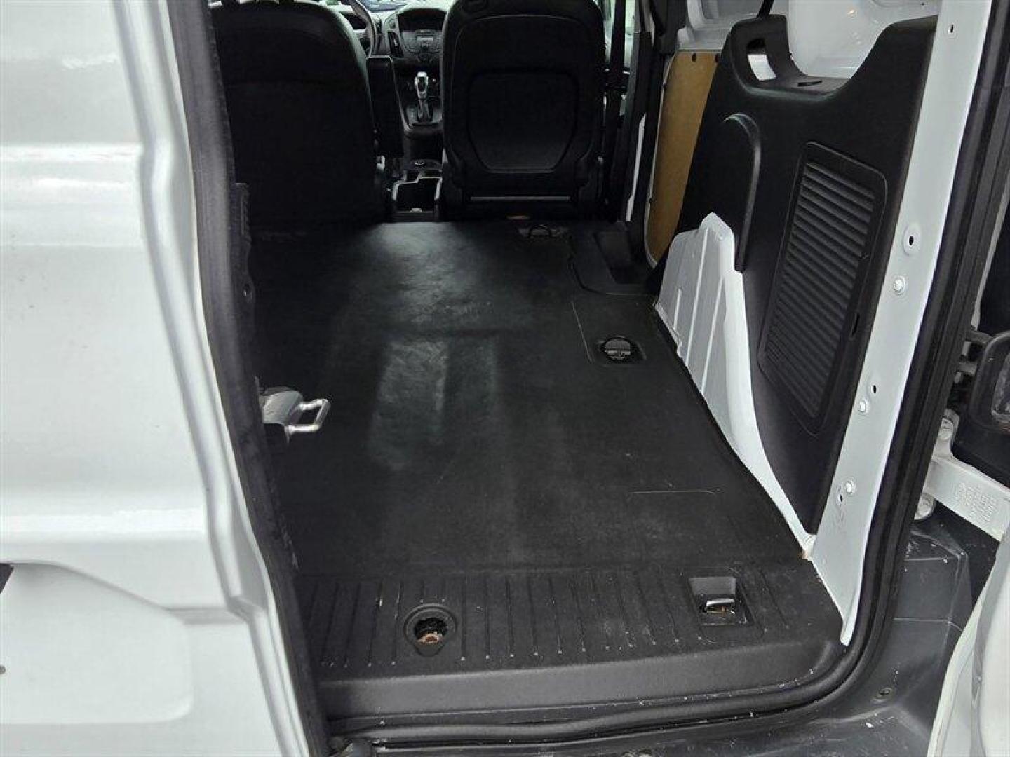 2018 Frozen White Ford Transit Connect XL (NM0LS6E77J1) with an Duratec 2.5L I4 169hp 171ft. lbs. engine, Automatic transmission, located at 25355 Eames Street, Channahon, IL, 60410, (815) 467-1807, 41.429108, -88.228432 - The 2018 Ford Transit Connect XL is a versatile compact cargo van designed to meet a variety of commercial and personal needs. Powered by a Duratec 2.5L I4 engine, it delivers 169 horsepower and 171 ft-lbs of torque, providing reliable performance and efficiency. This particular model features a Fro - Photo#21
